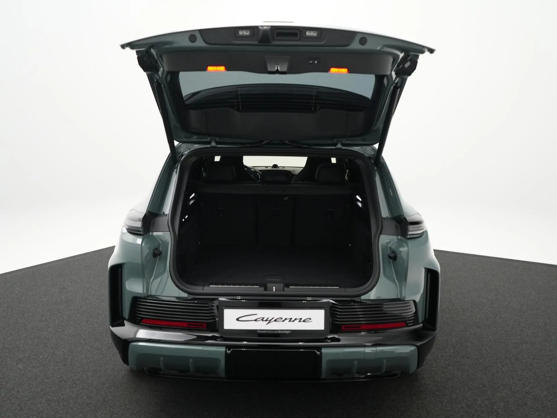 Cayenne Turbo Electric