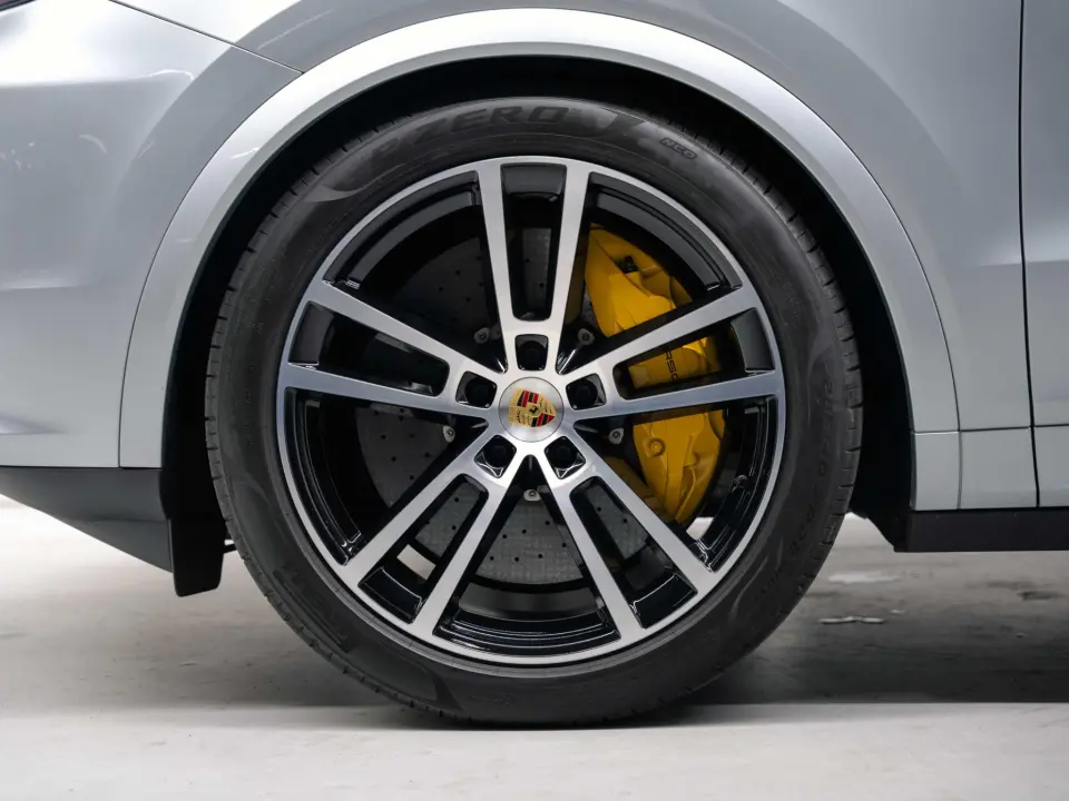 Cayenne Coupé Turbo E-Hybrid