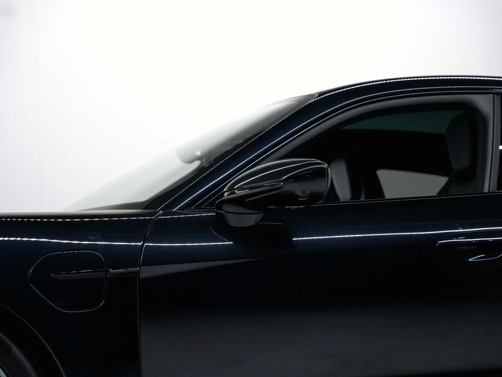Taycan Black Edition