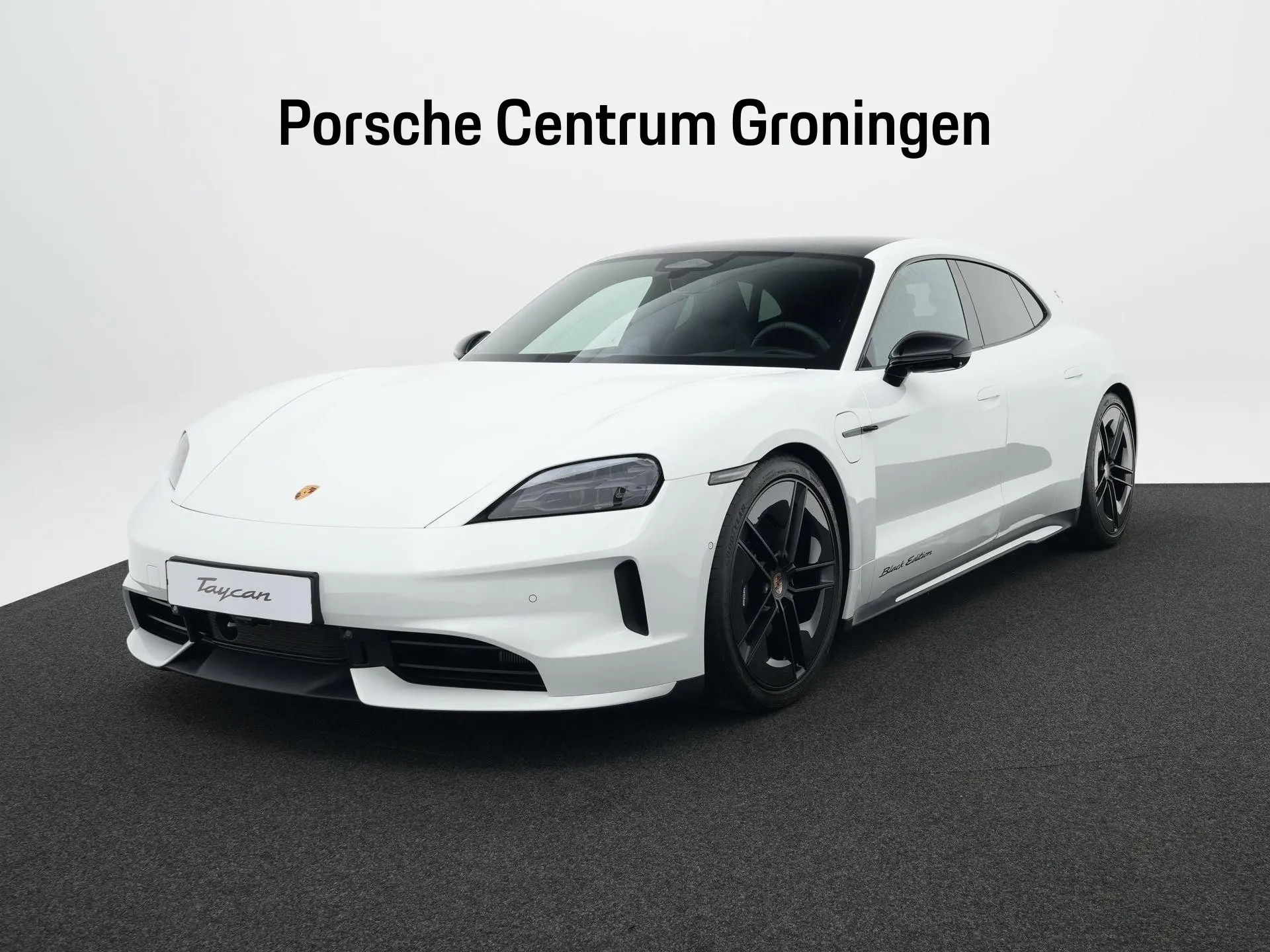 Taycan Sport Turismo Black Edition