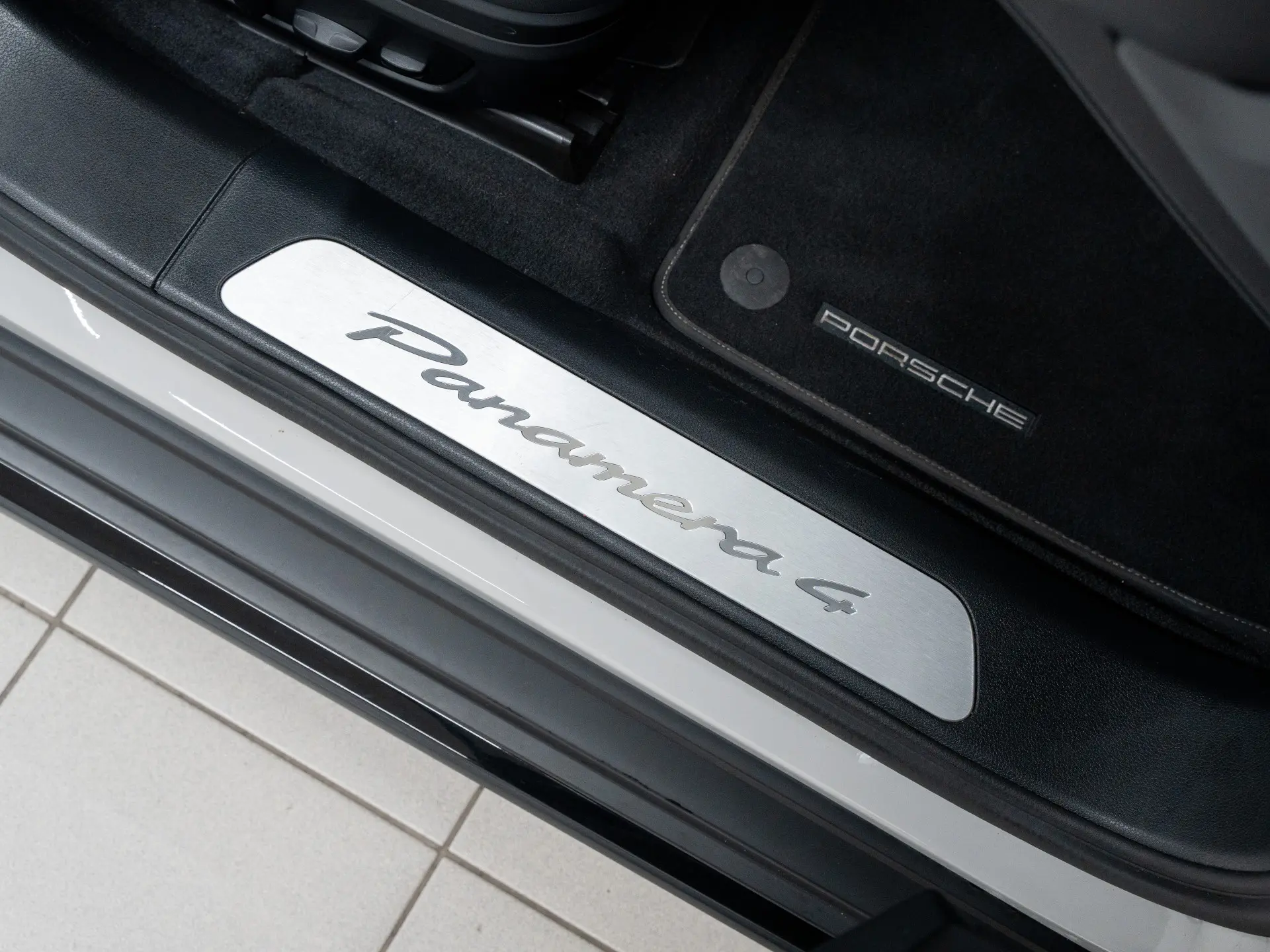 Panamera 4 E-Hybrid SportDesign