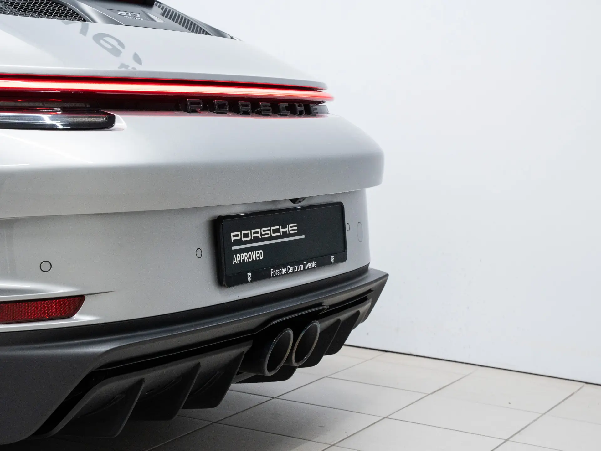 911 GT3 Touring