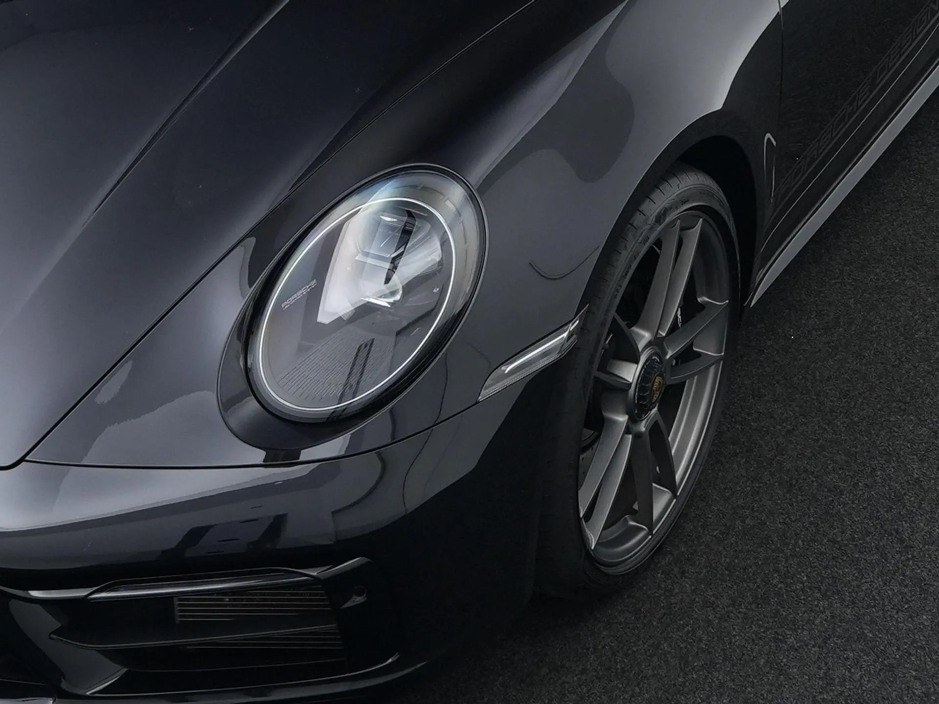 911 Targa 4 GTS Edition 50 Years Porsche Design