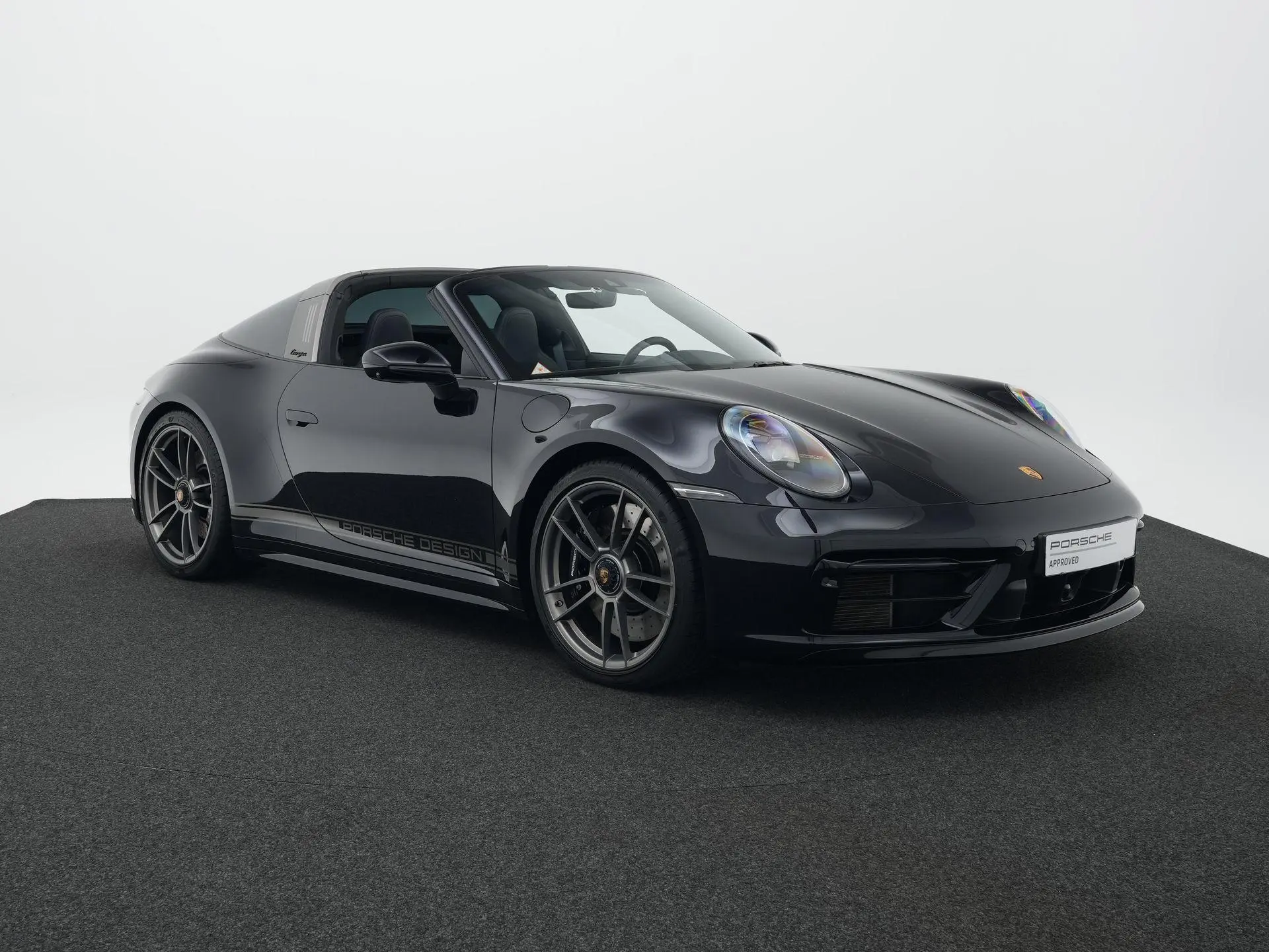 911 Targa 4 GTS Edition 50 Years Porsche Design