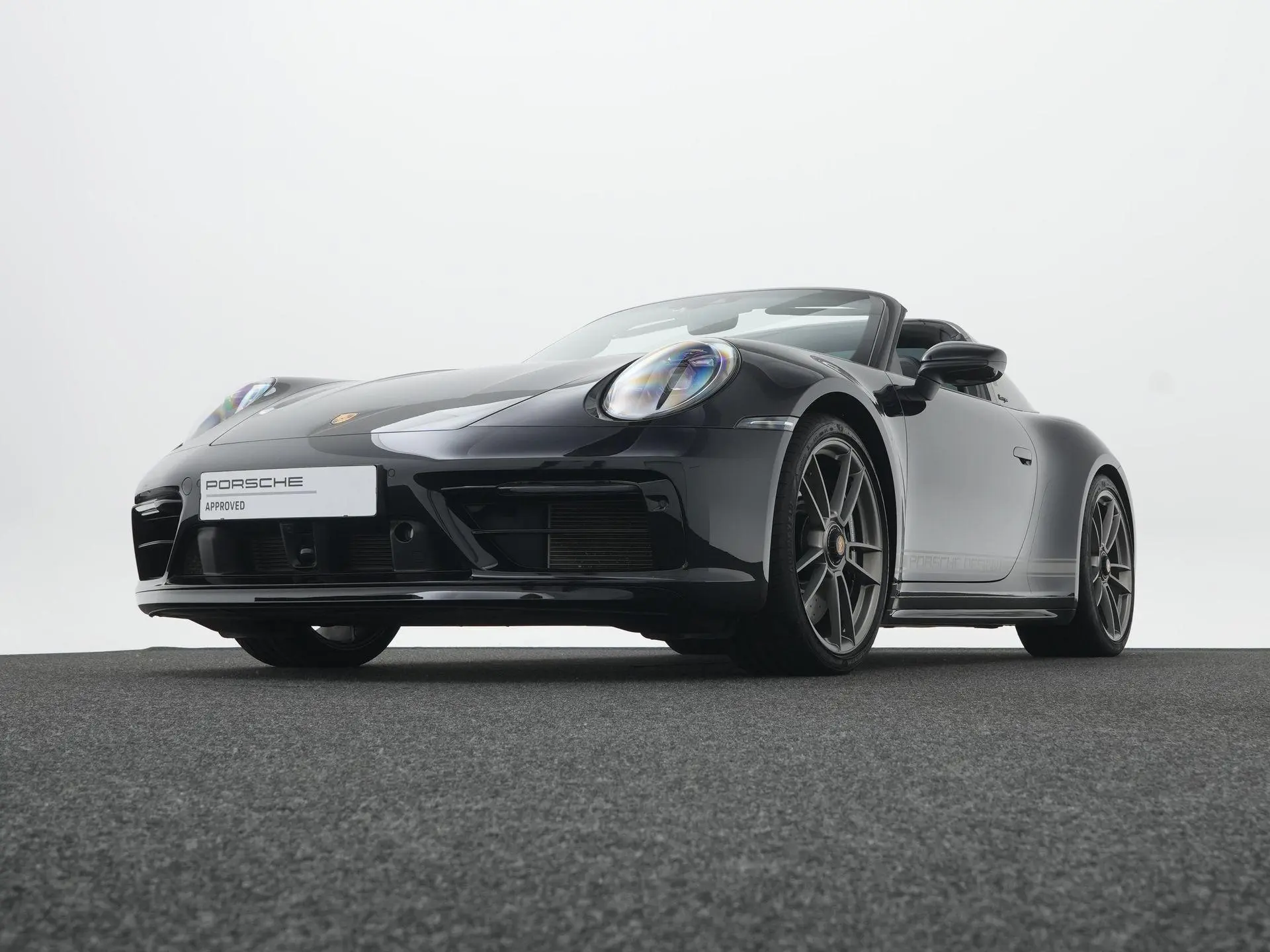 911 Targa 4 GTS Edition 50 Years Porsche Design