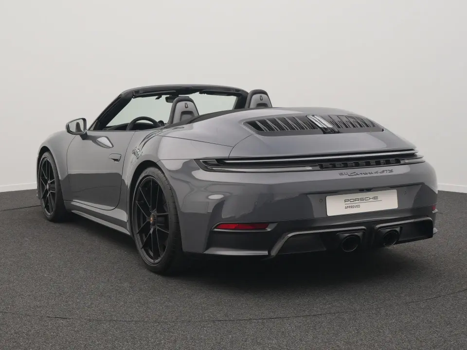 Porsche 911 Carrera 4 GTS Cabriolet