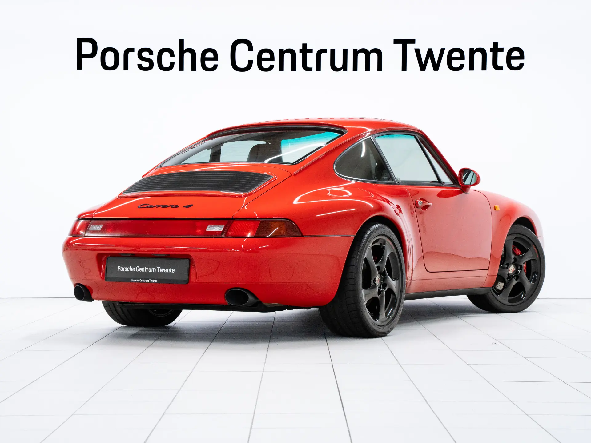 911 Carrera 4