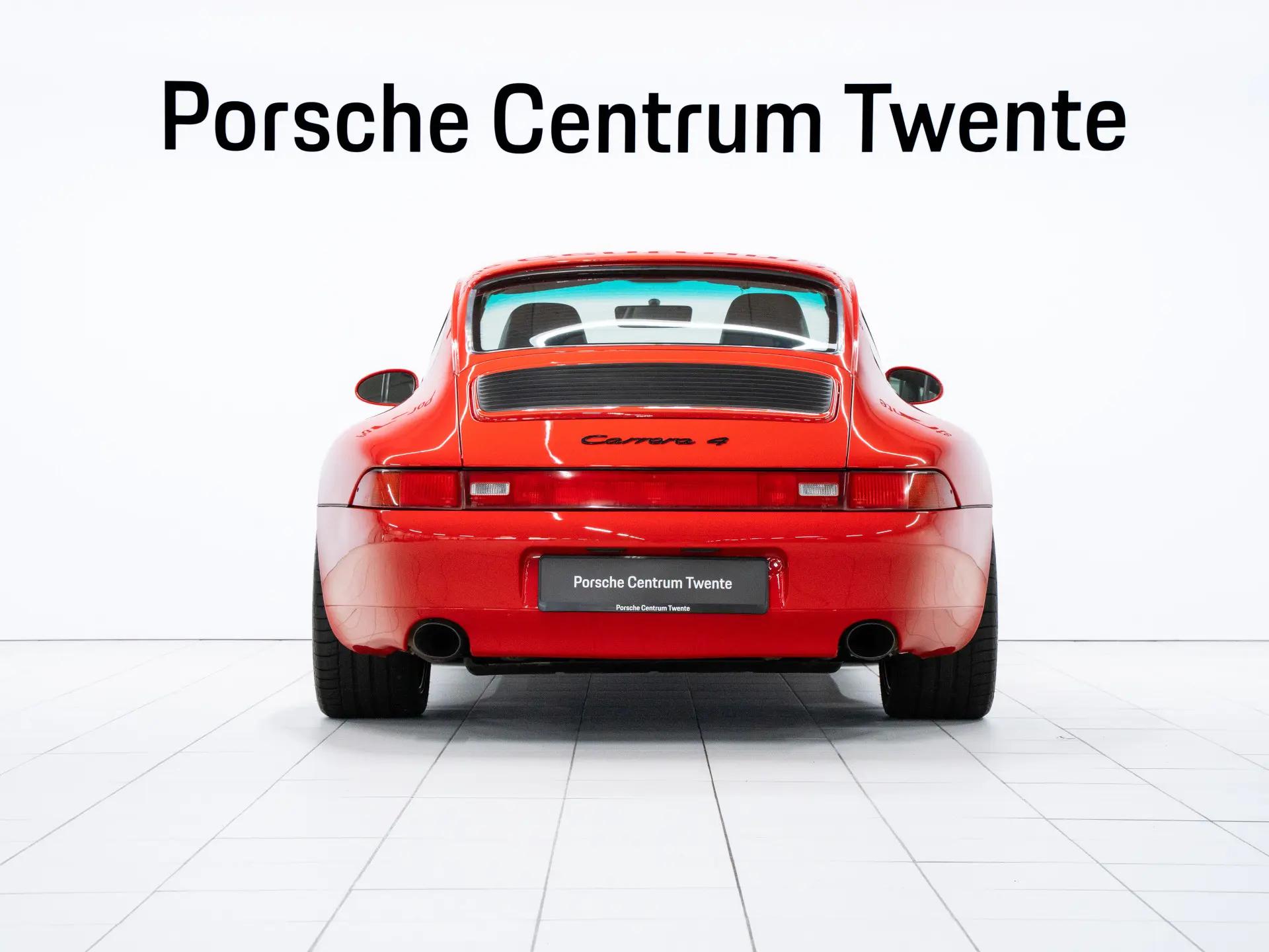 911 Carrera 4