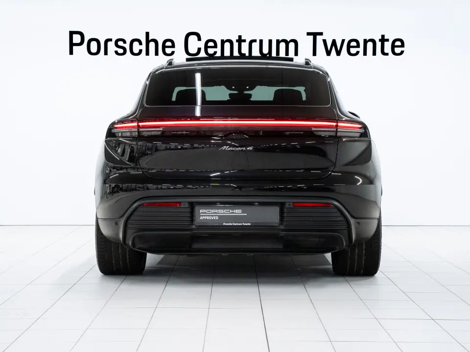 Macan 4