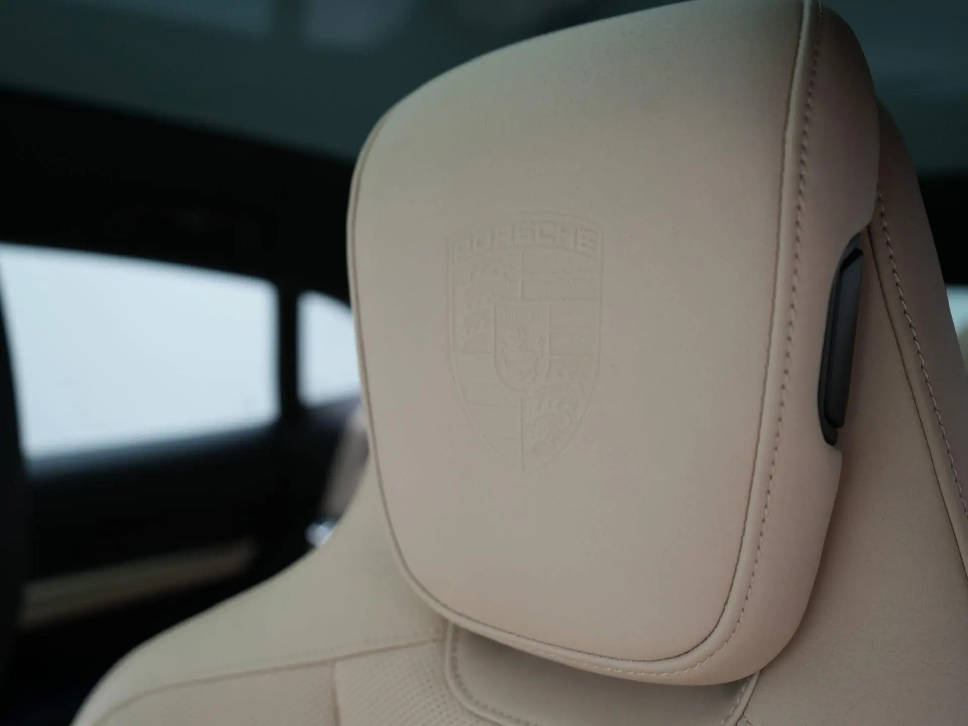 Taycan 4S Cross Turismo