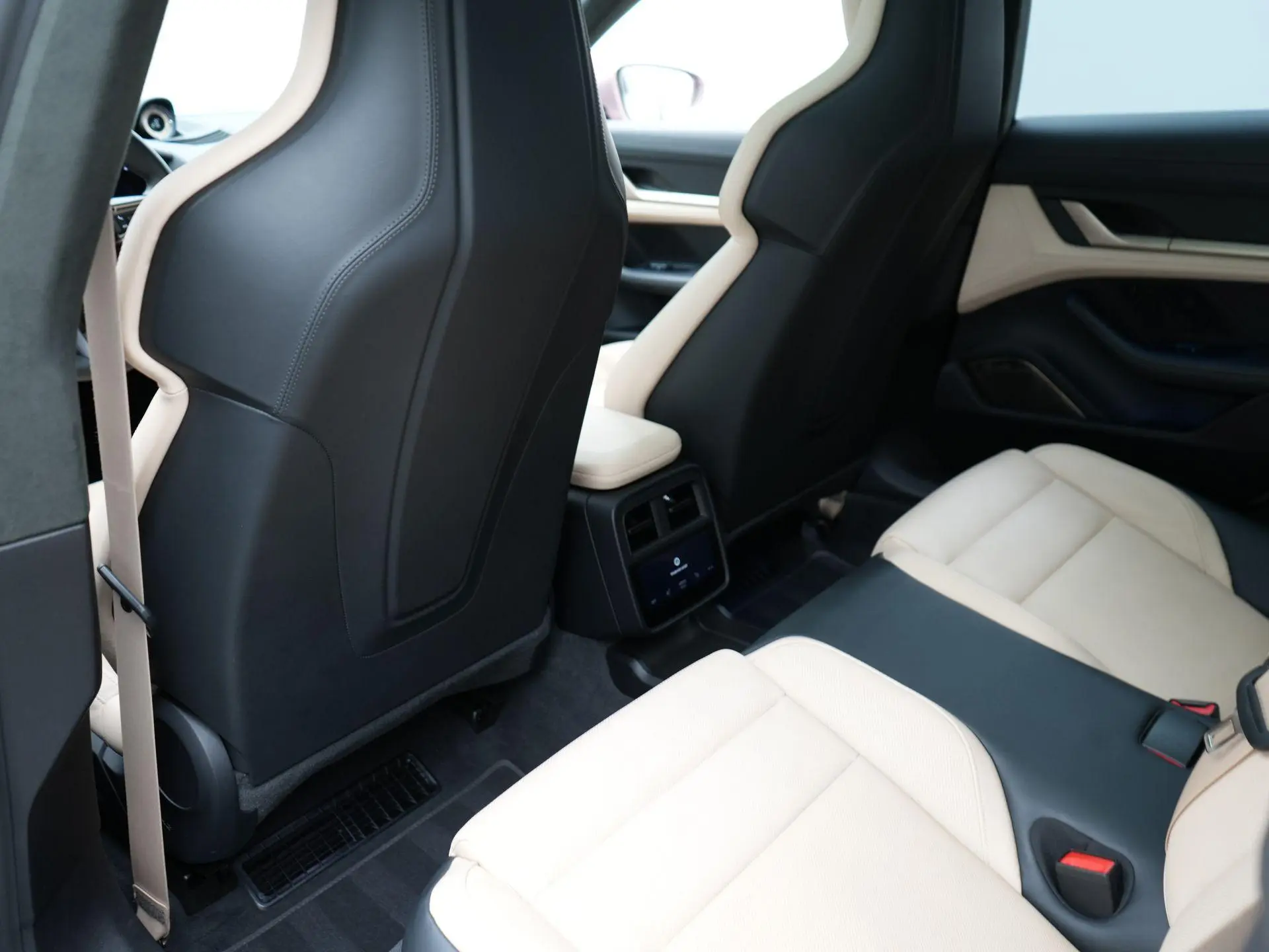 Taycan 4S Cross Turismo