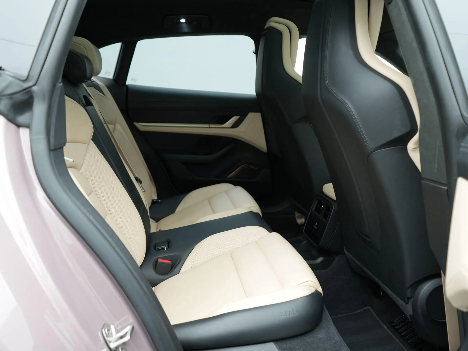 Taycan 4S Cross Turismo