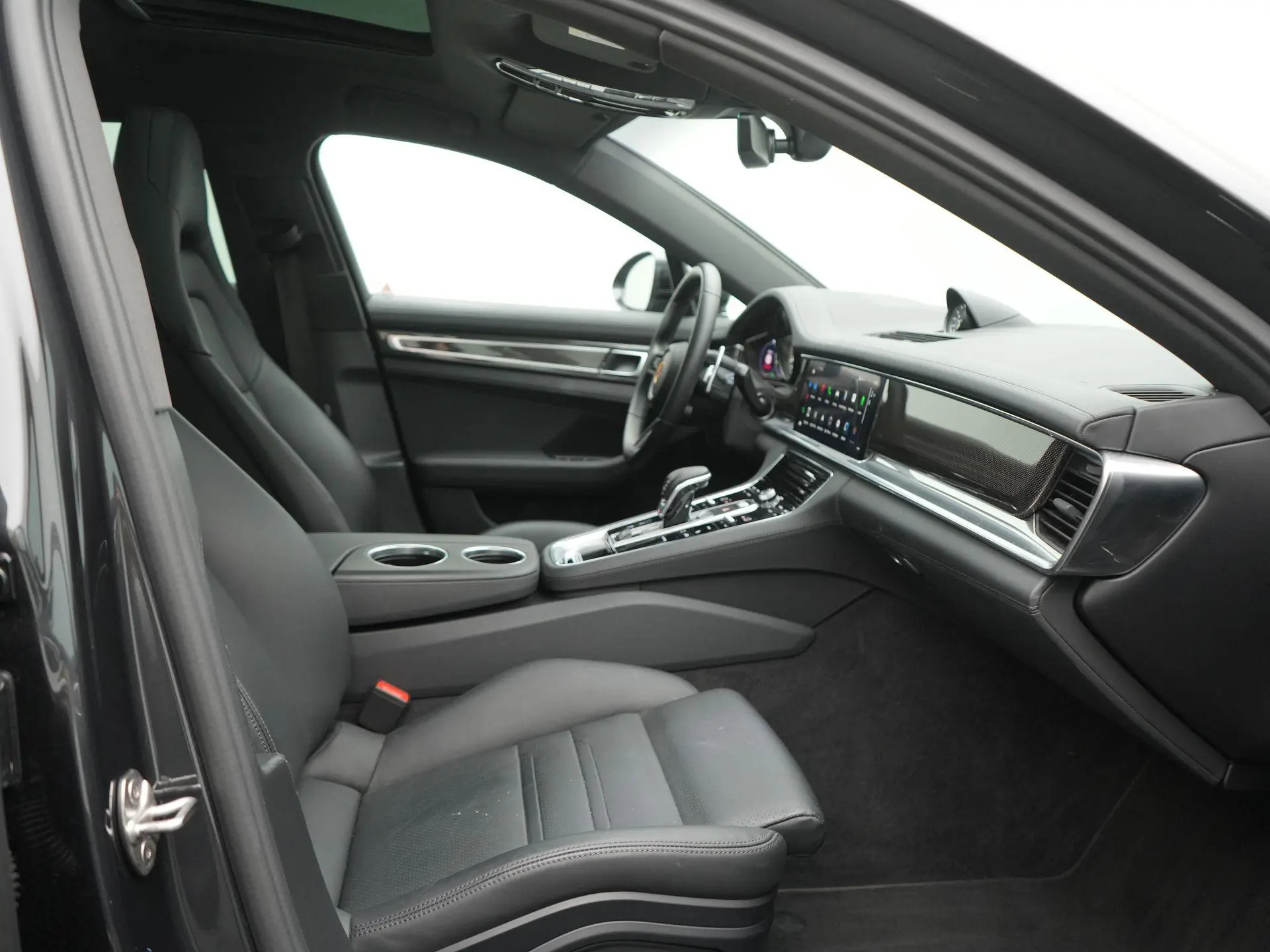Panamera 4 E-Hybrid Sport Turismo Platinum Edition