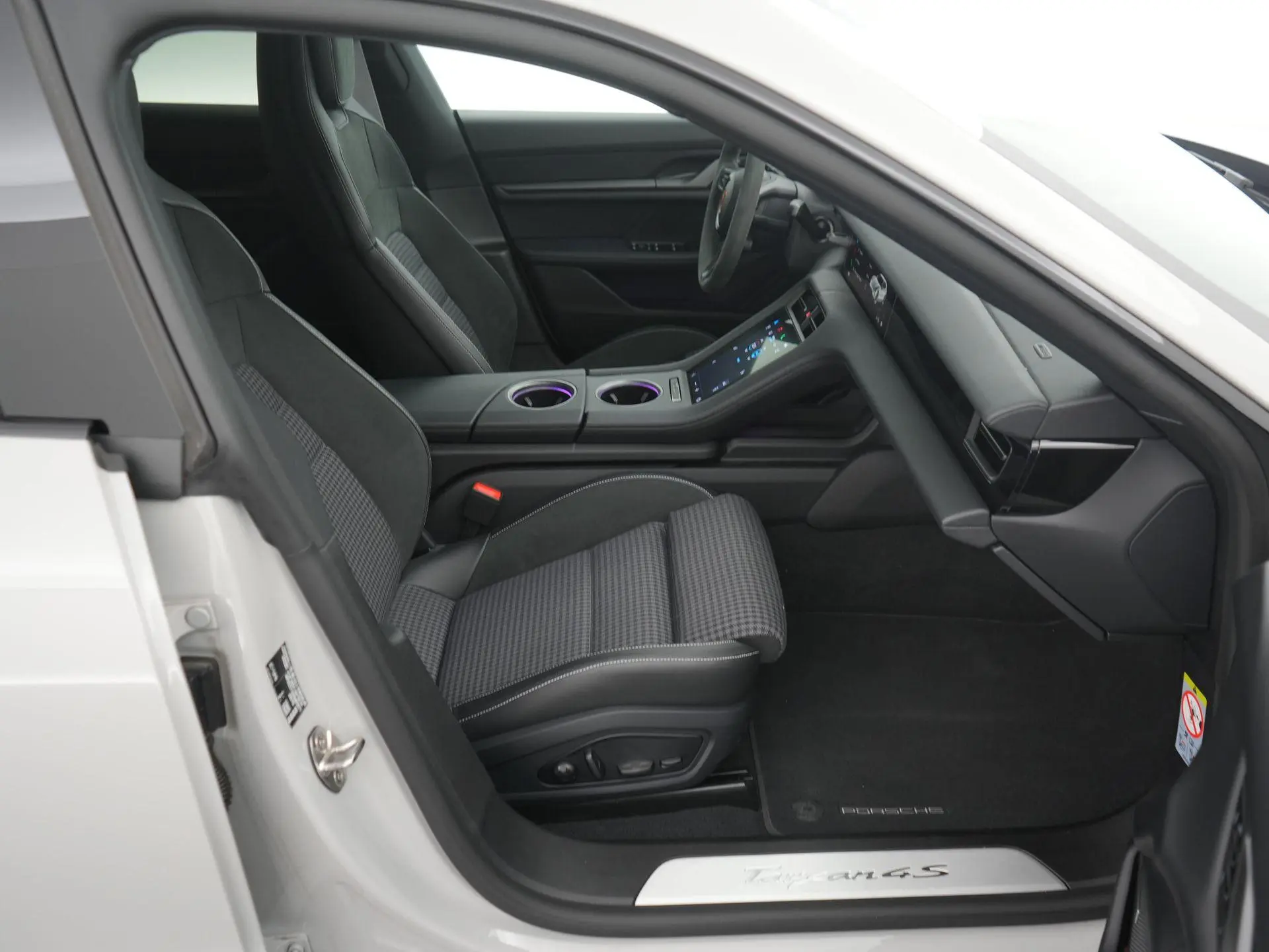 Taycan Cross Turismo 4S 105 kWh