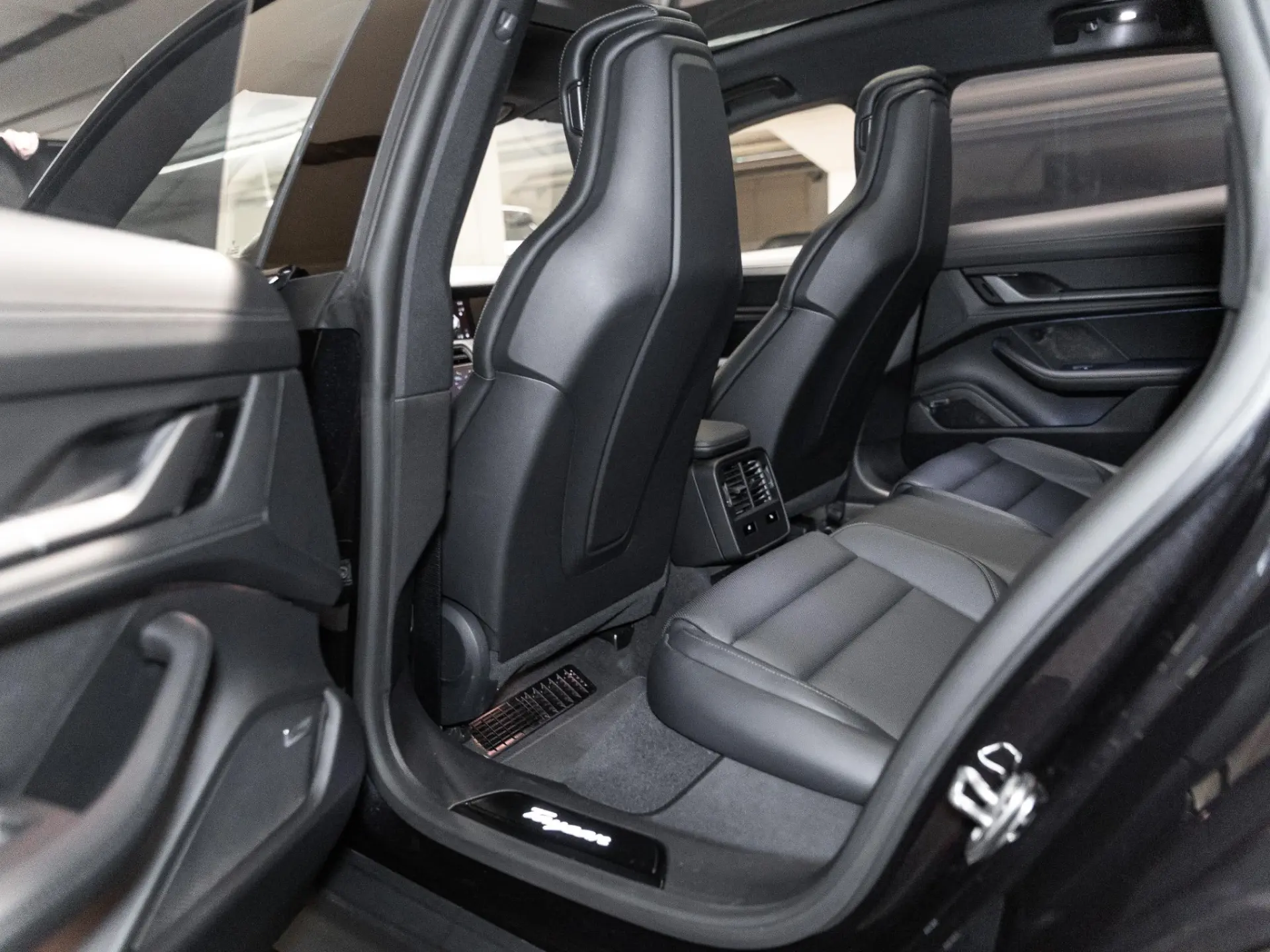 Taycan Sport Turismo 89 kWh
