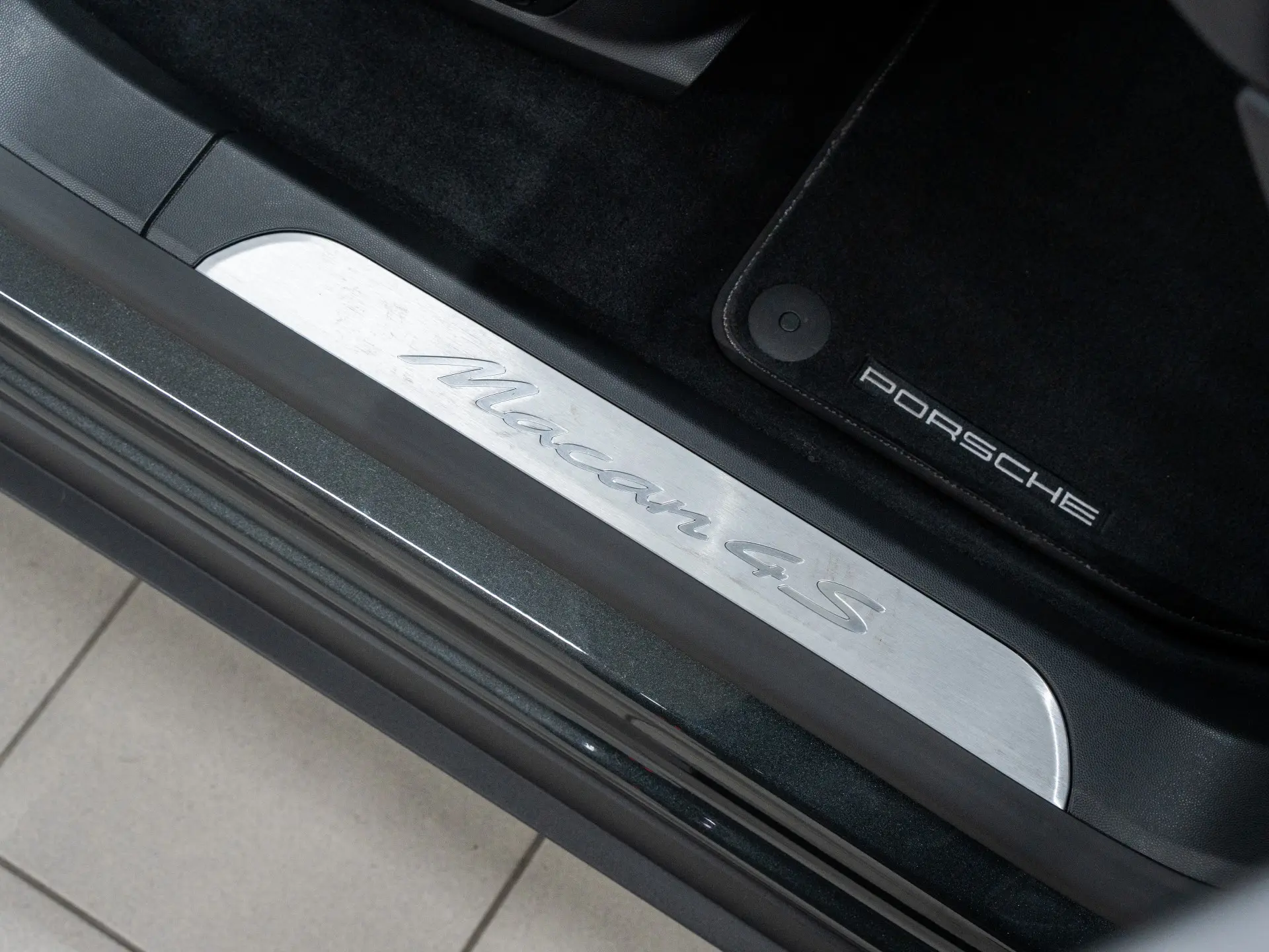 Macan 4S
