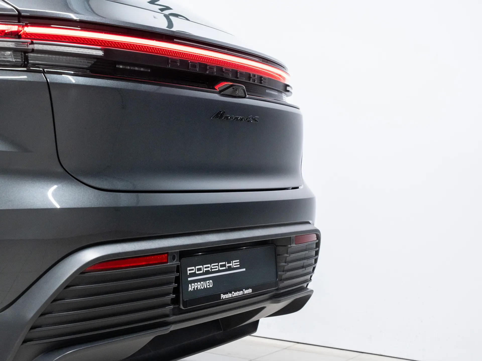 Macan 4S