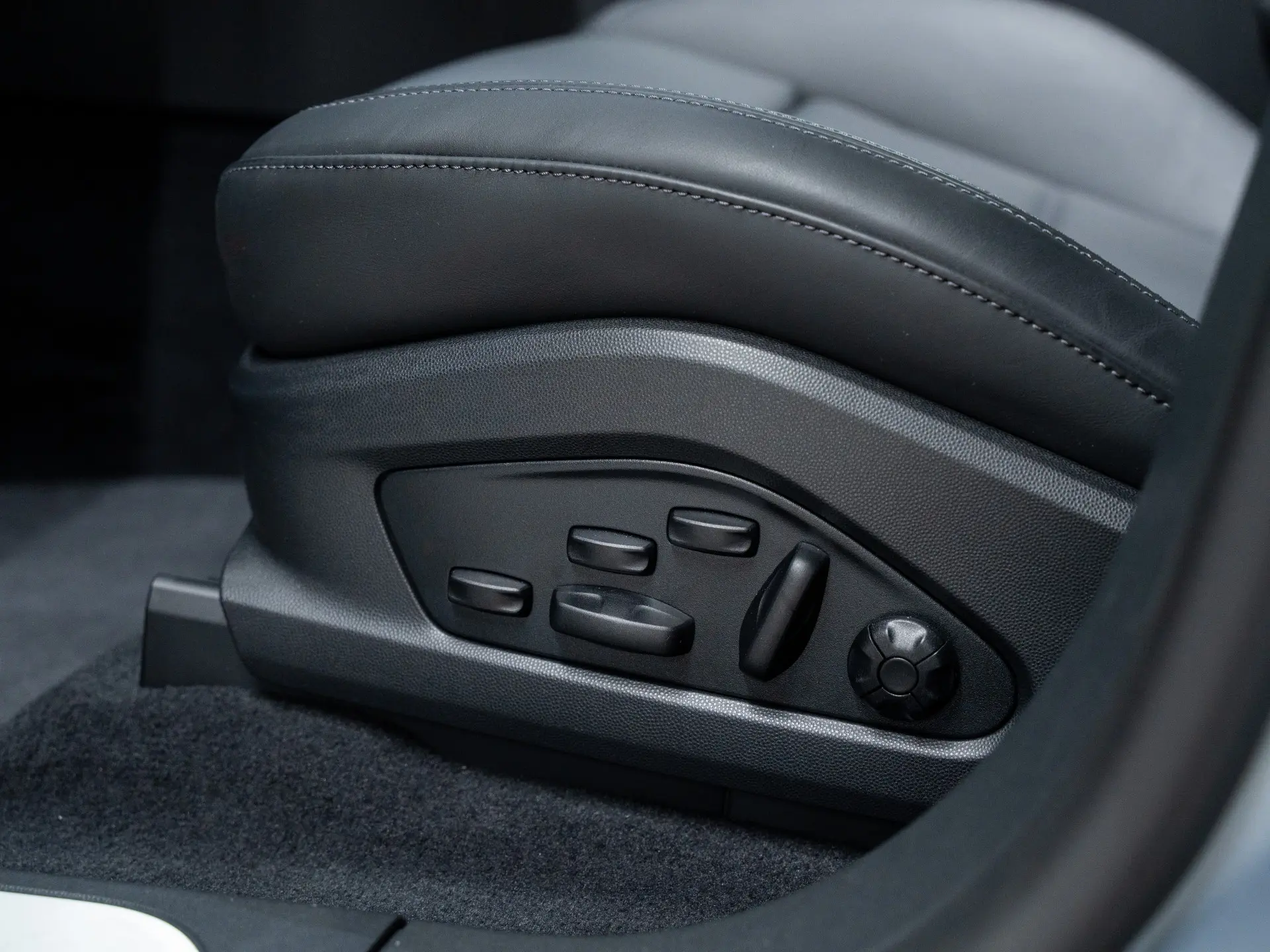 Macan 4S