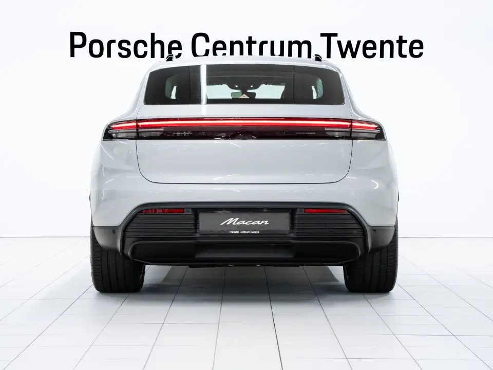 Macan 4