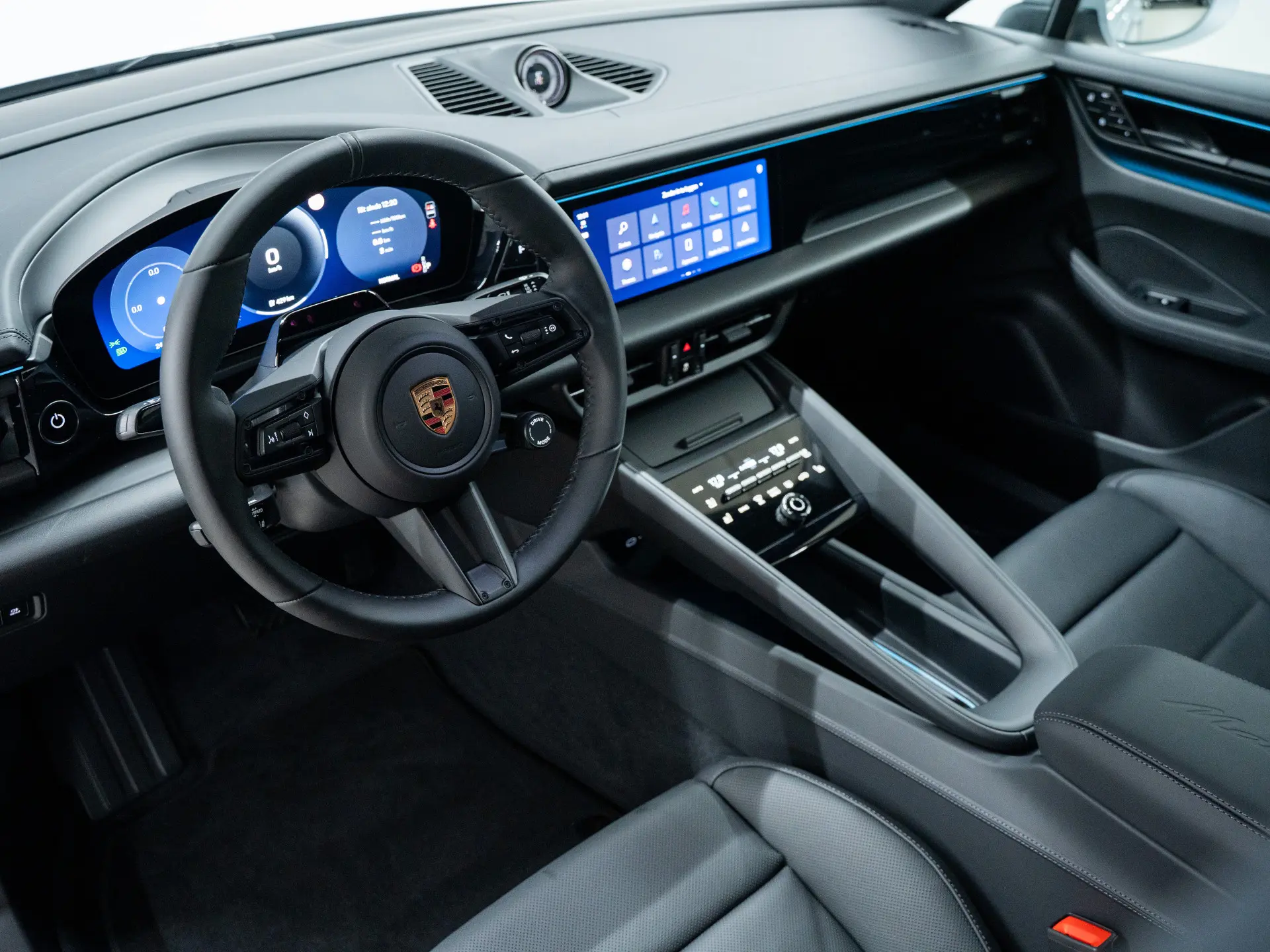 Macan 4