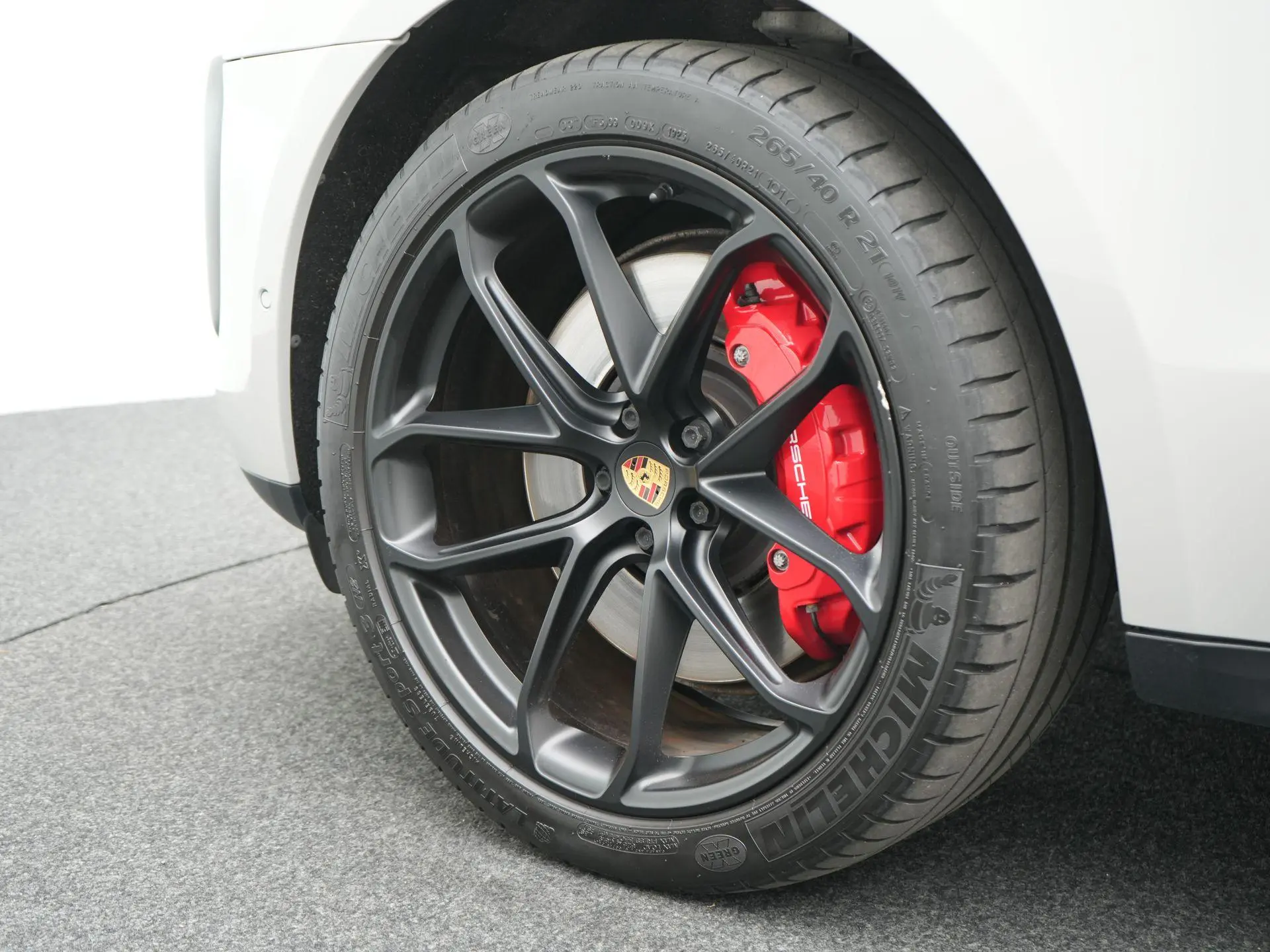 Macan GTS