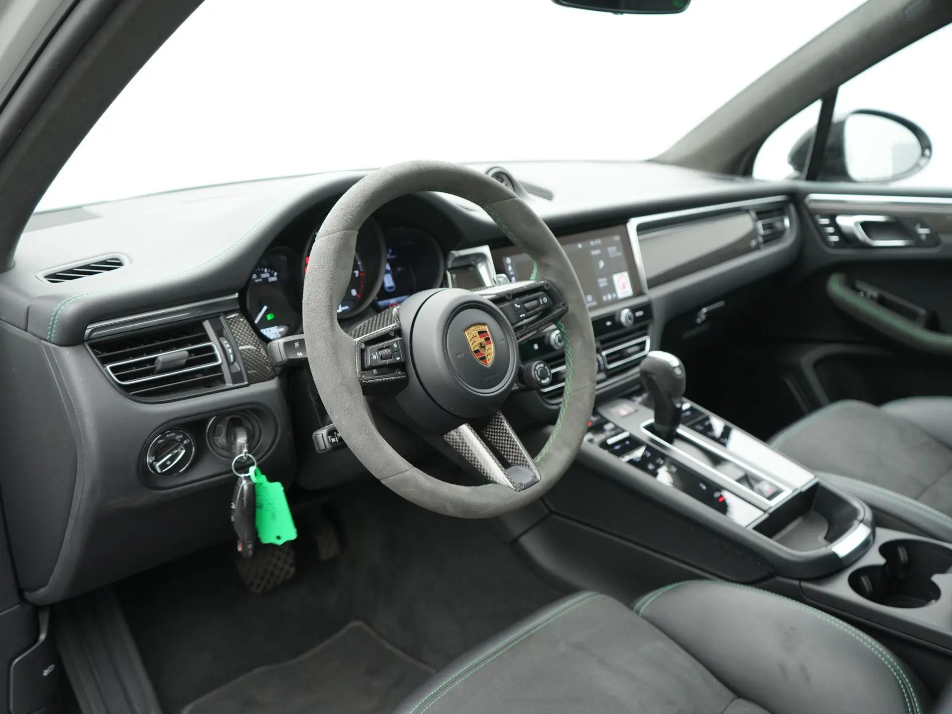 Macan GTS