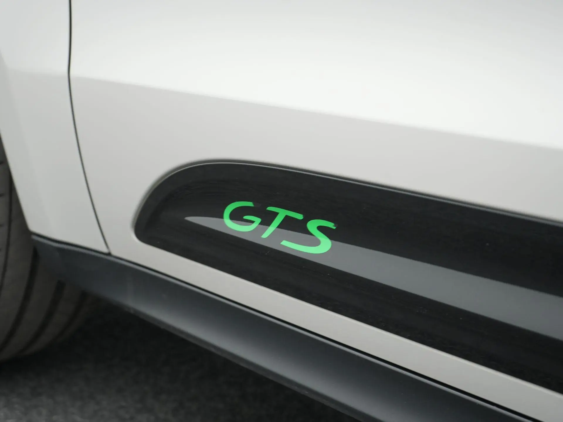 Macan GTS