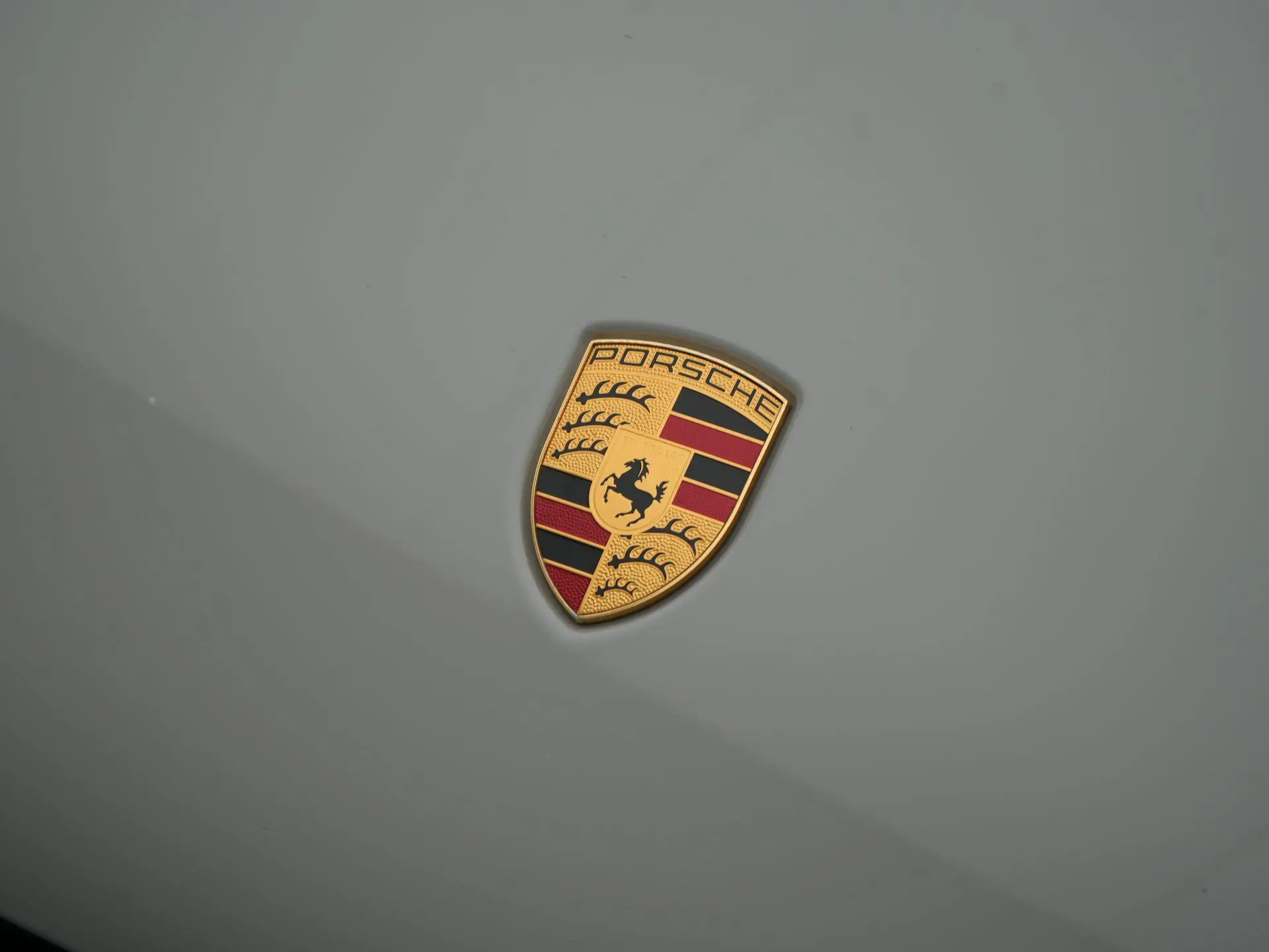 Macan GTS