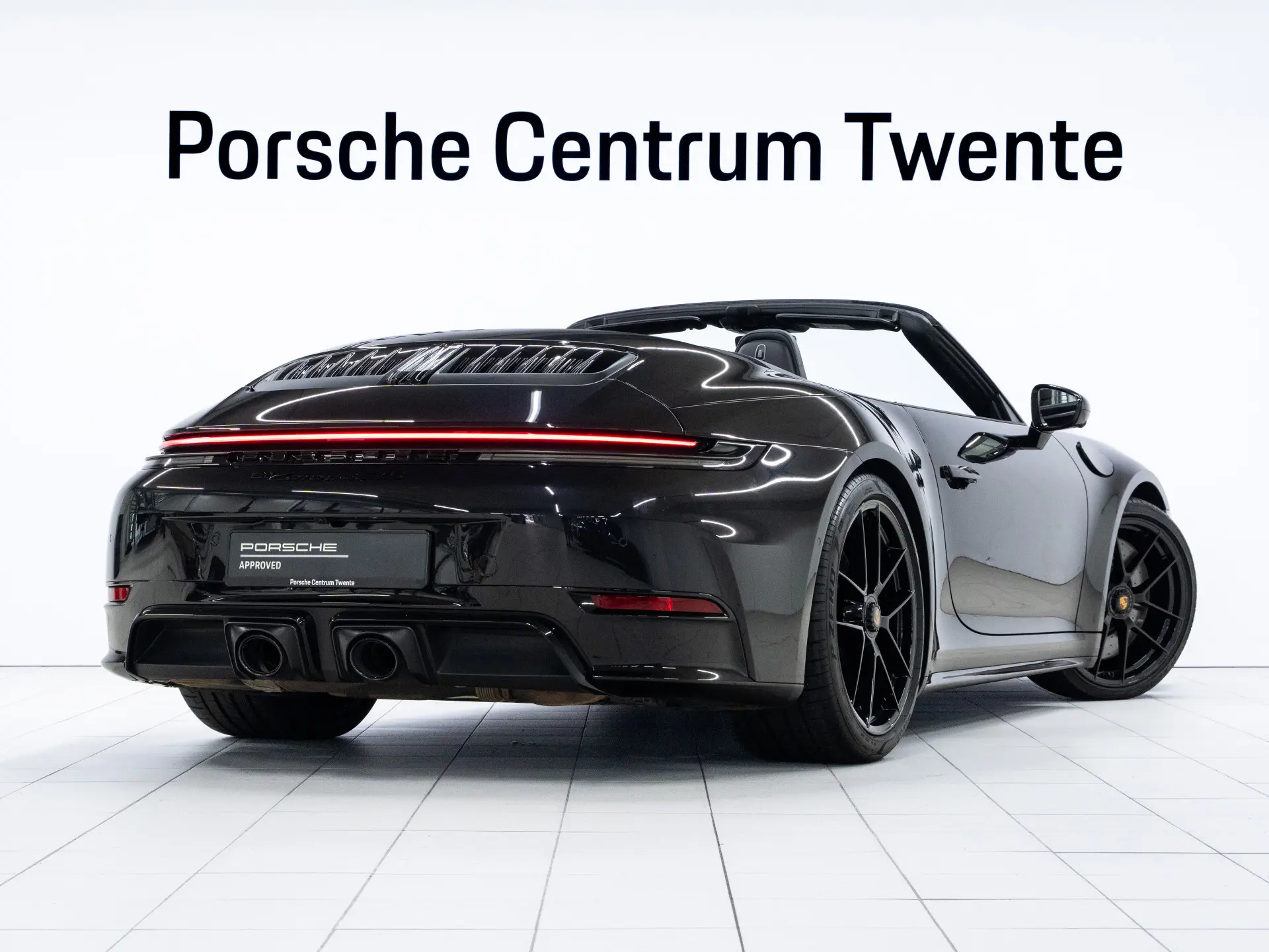 911 Carrera 4 GTS Cabriolet
