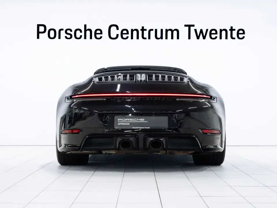 911 Carrera 4 GTS Cabriolet