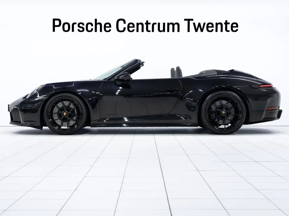 911 Carrera 4 GTS Cabriolet