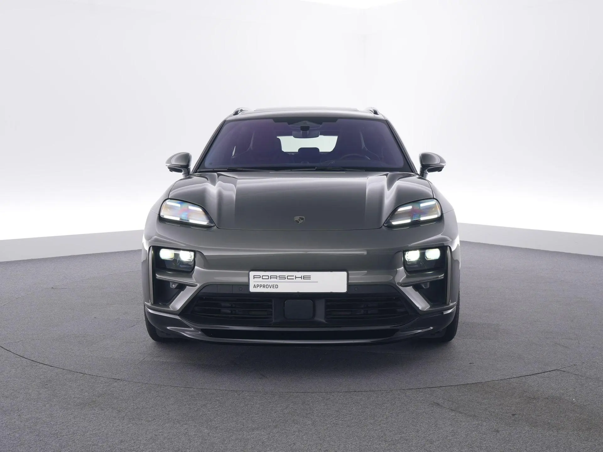 Macan Turbo 100 kWh