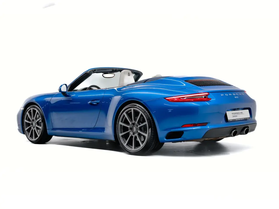 Porsche 911 Carrera Cabriolet