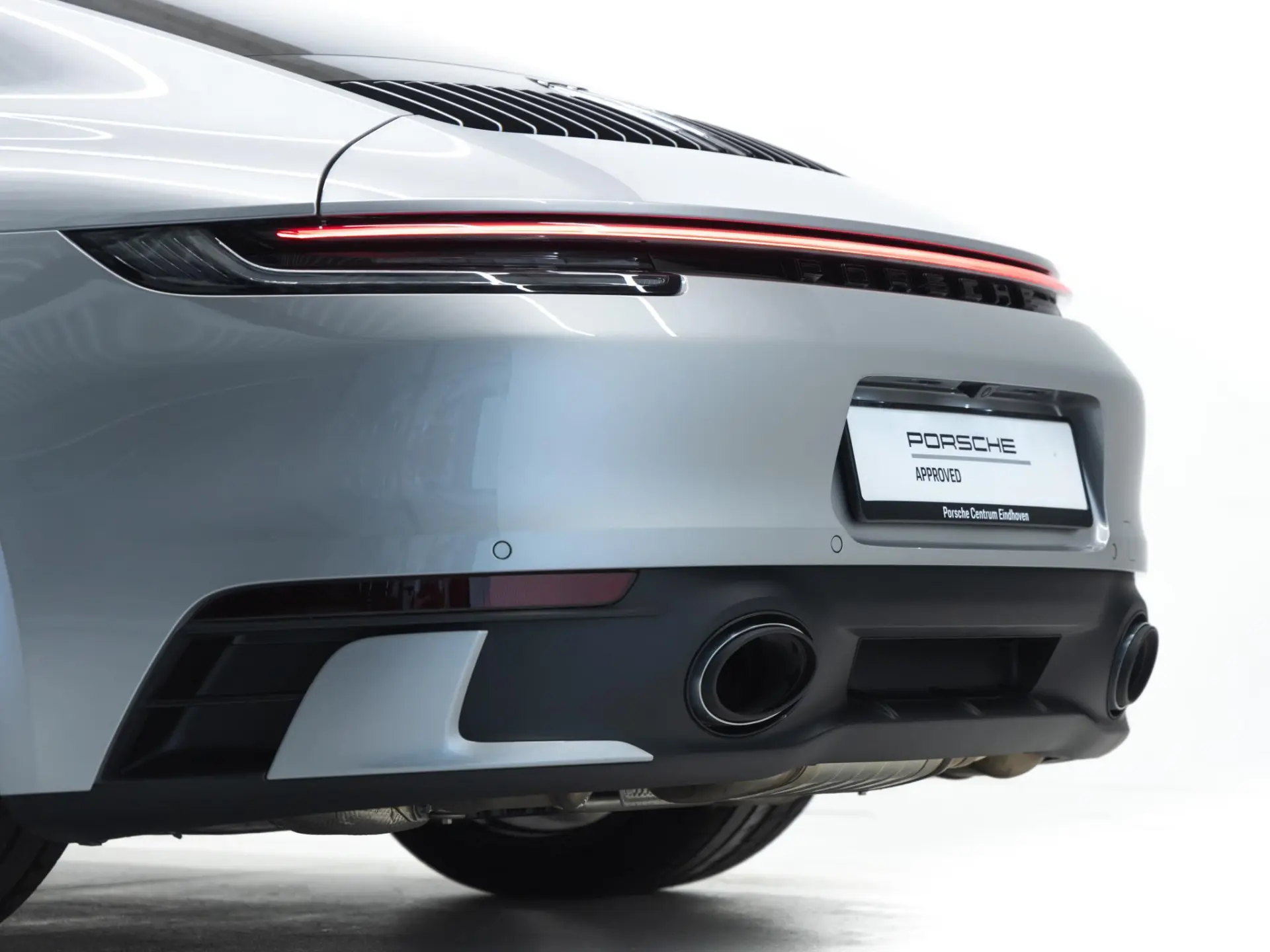 911 Carrera 4S
