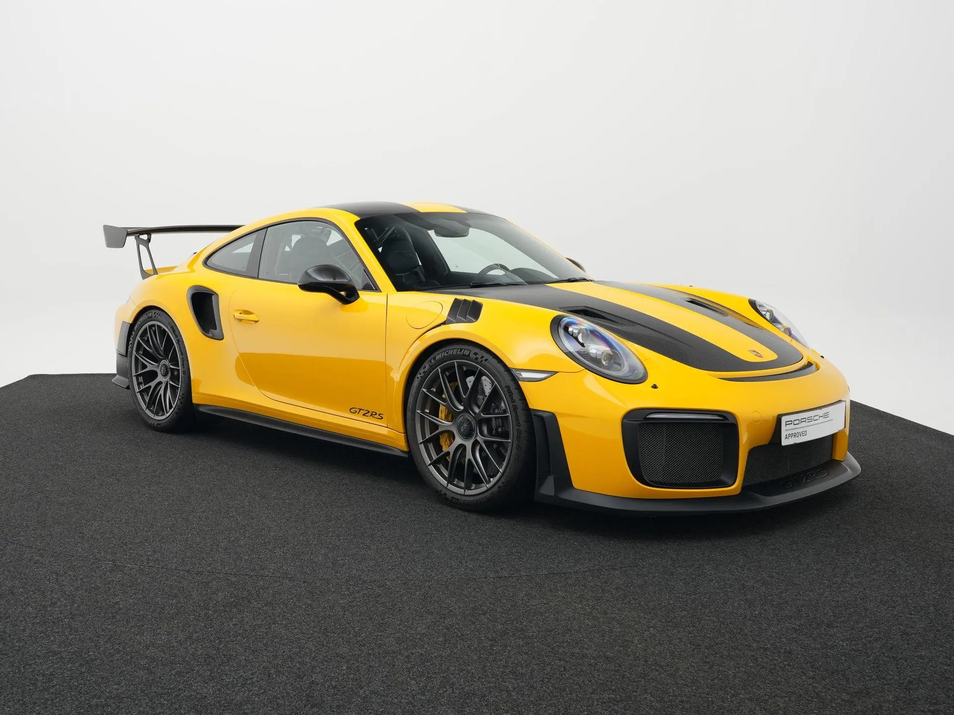911 GT2 RS