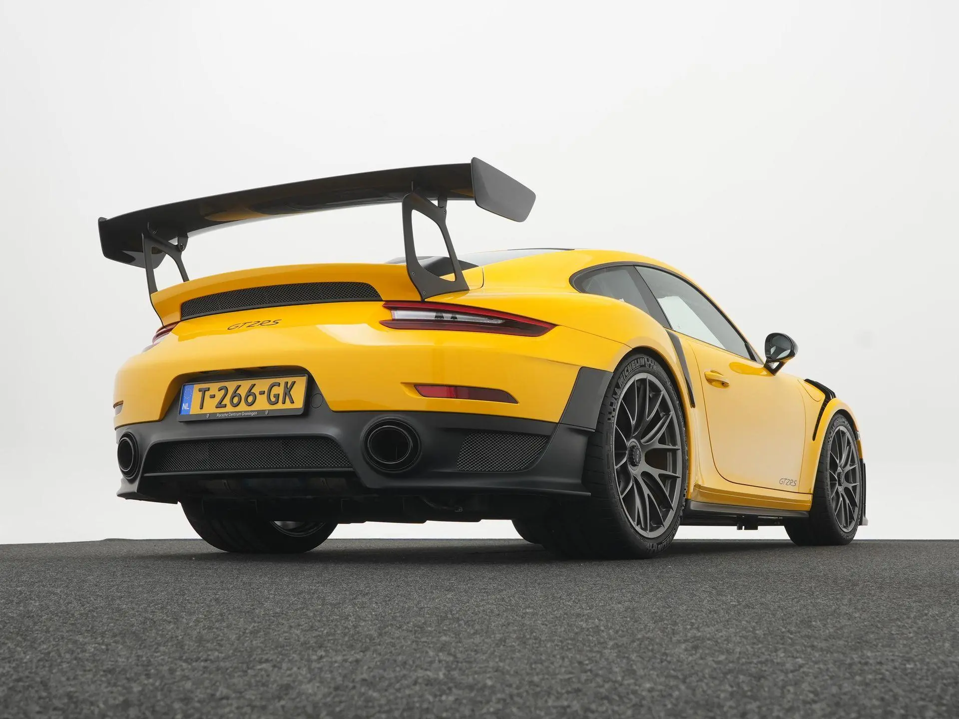 911 GT2 RS