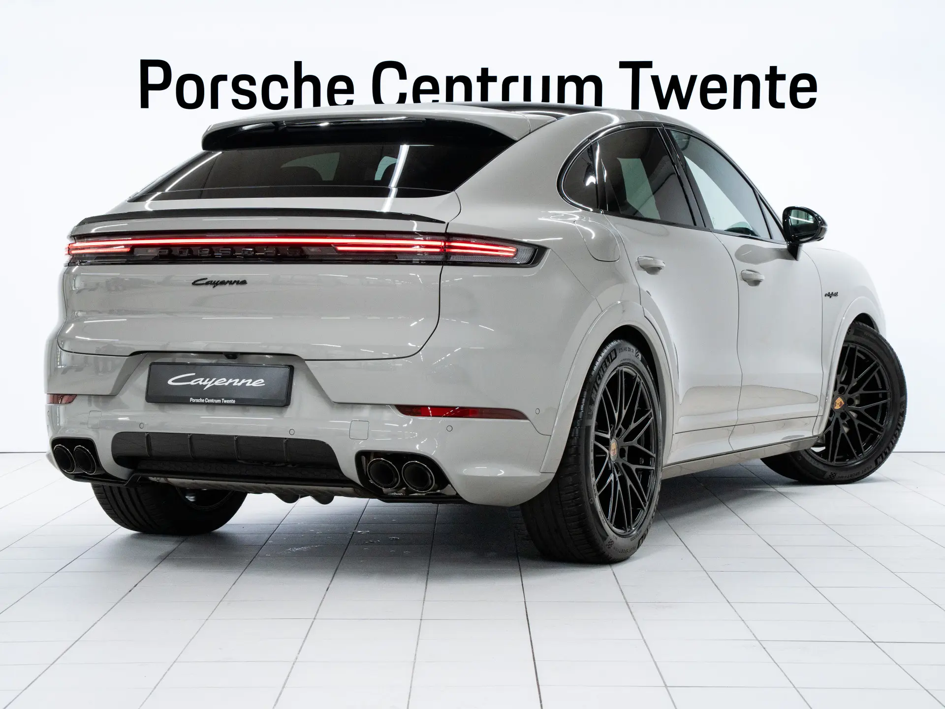 Cayenne E-Hybrid Black Edition Coupé SportDesign