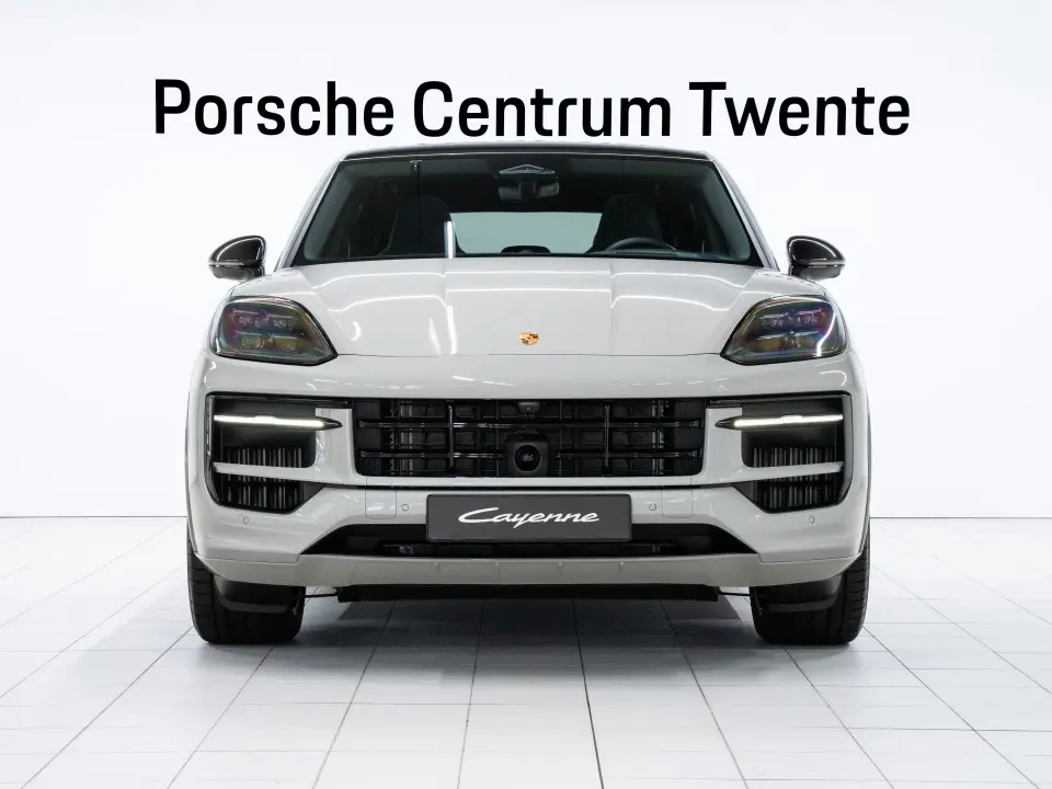 Porsche Cayenne E-Hybrid Black Edition Coupé SportDesign