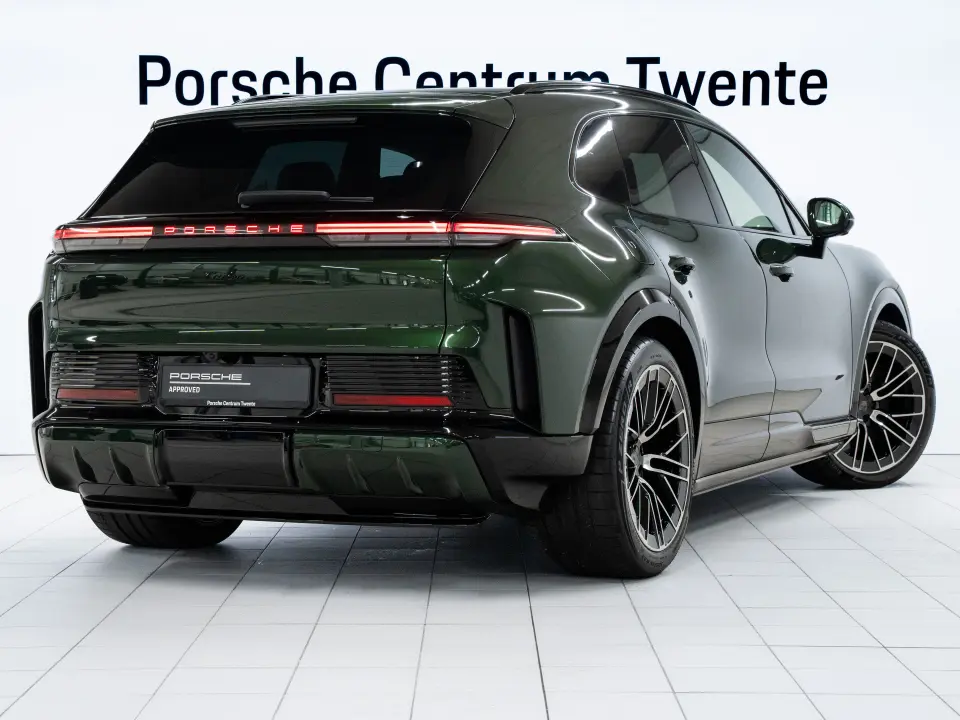 Porsche Cayenne Turbo Electric