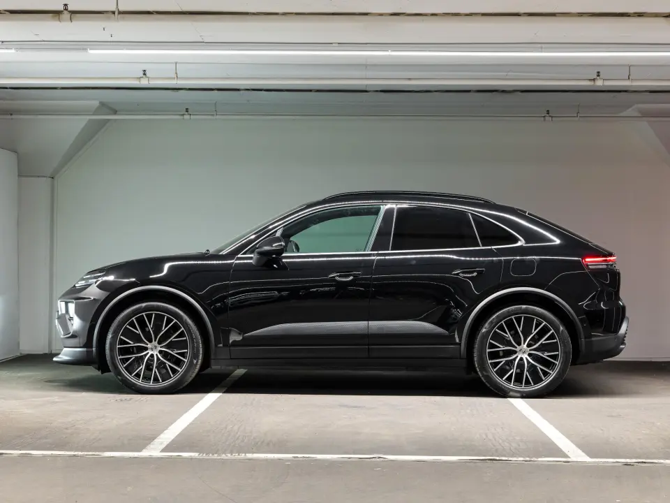 Porsche Macan 4