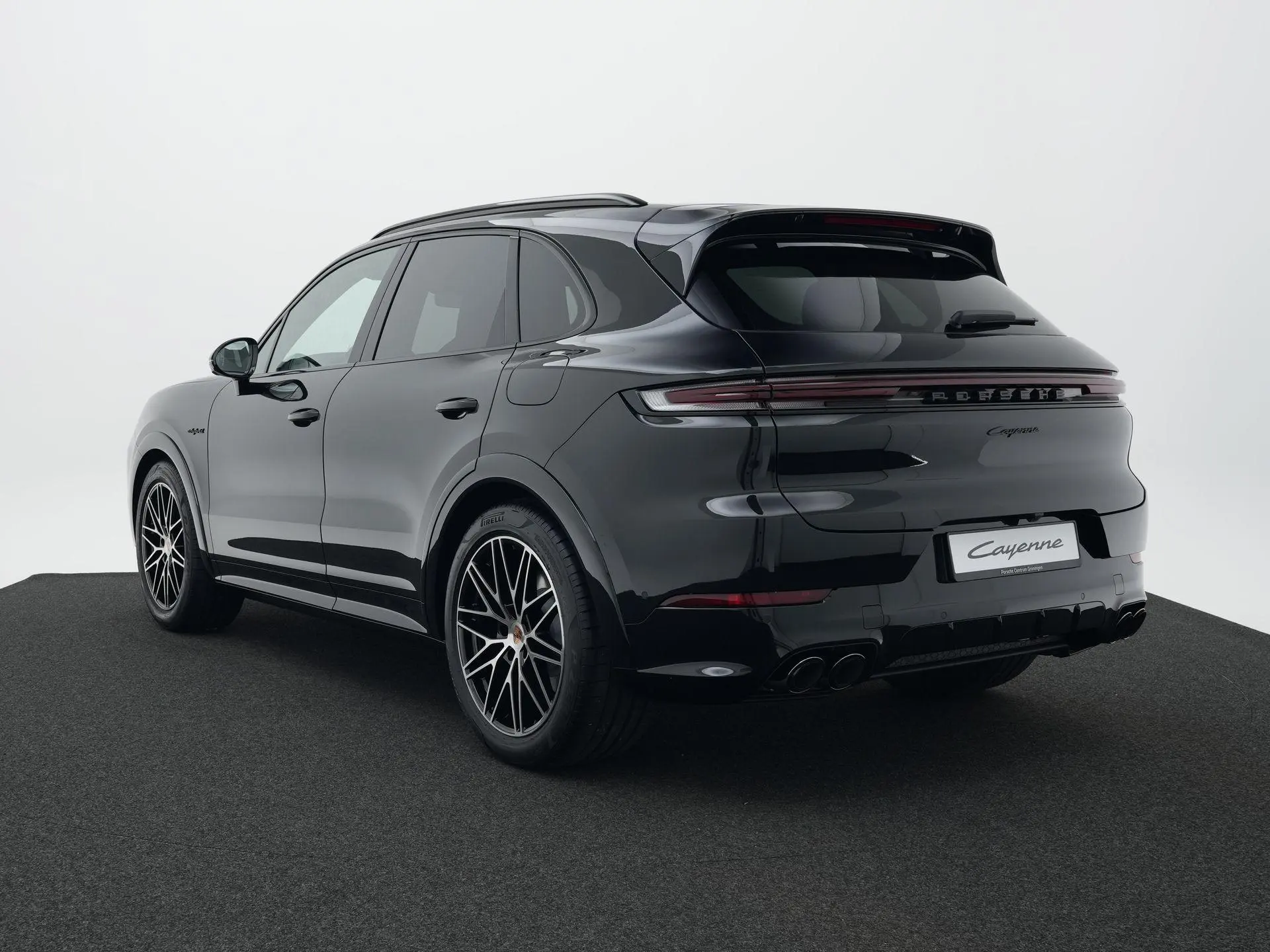 Cayenne E-Hybrid Black Edition