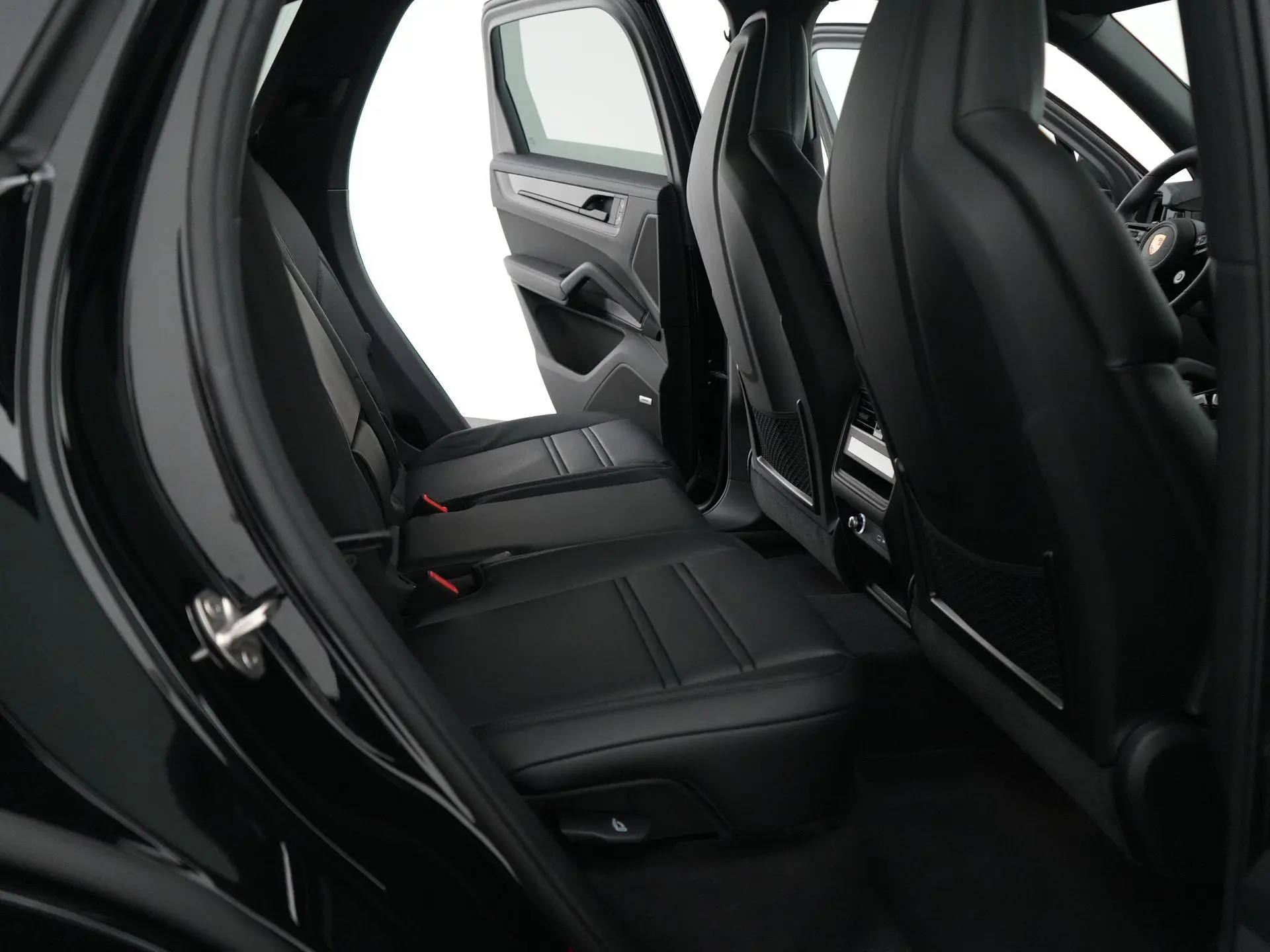 Cayenne E-Hybrid Black Edition