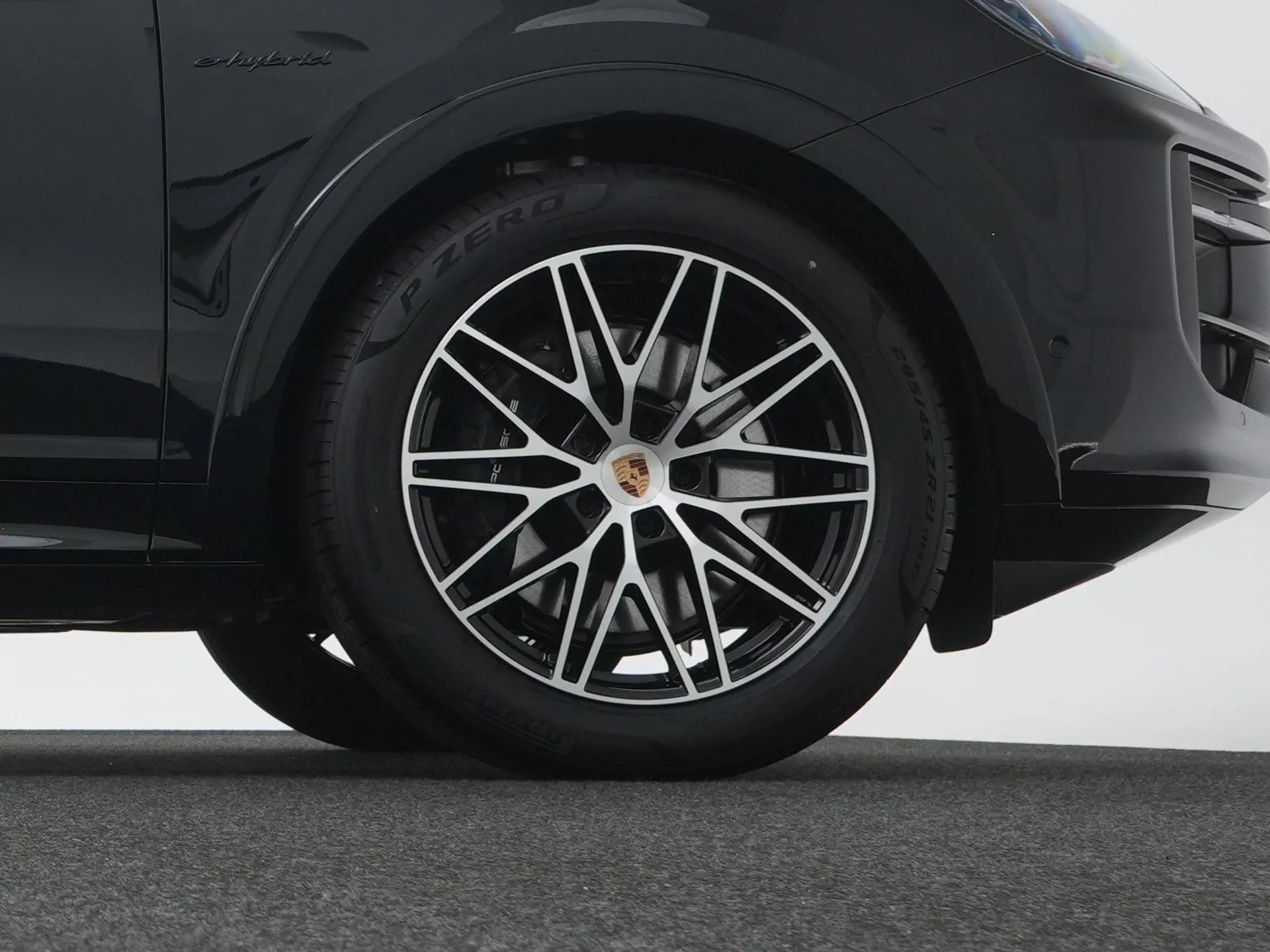 Cayenne E-Hybrid Black Edition