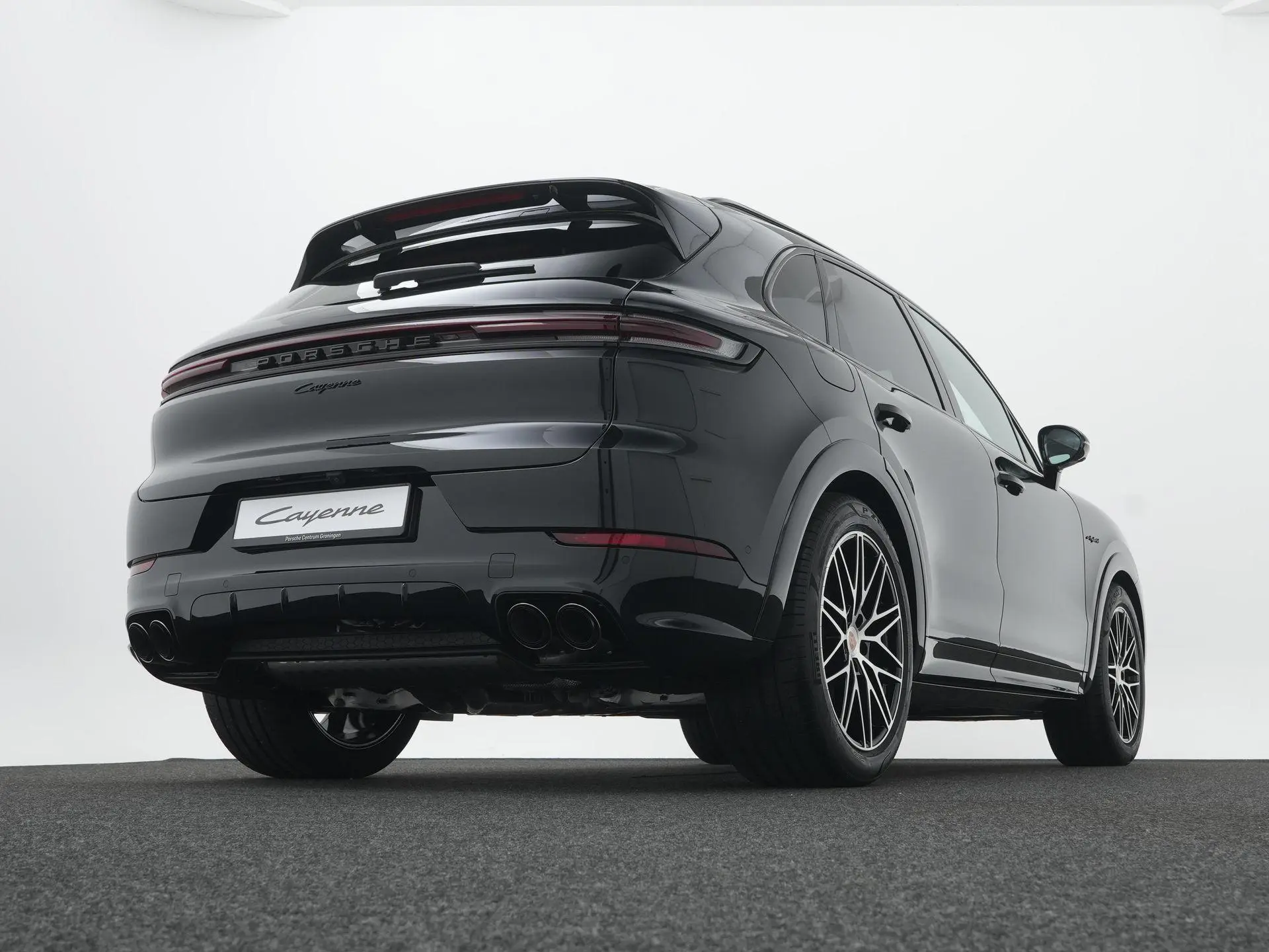 Cayenne E-Hybrid Black Edition