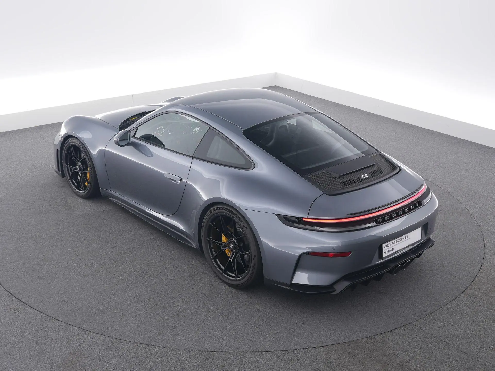 911 4.0 GT3 Touring