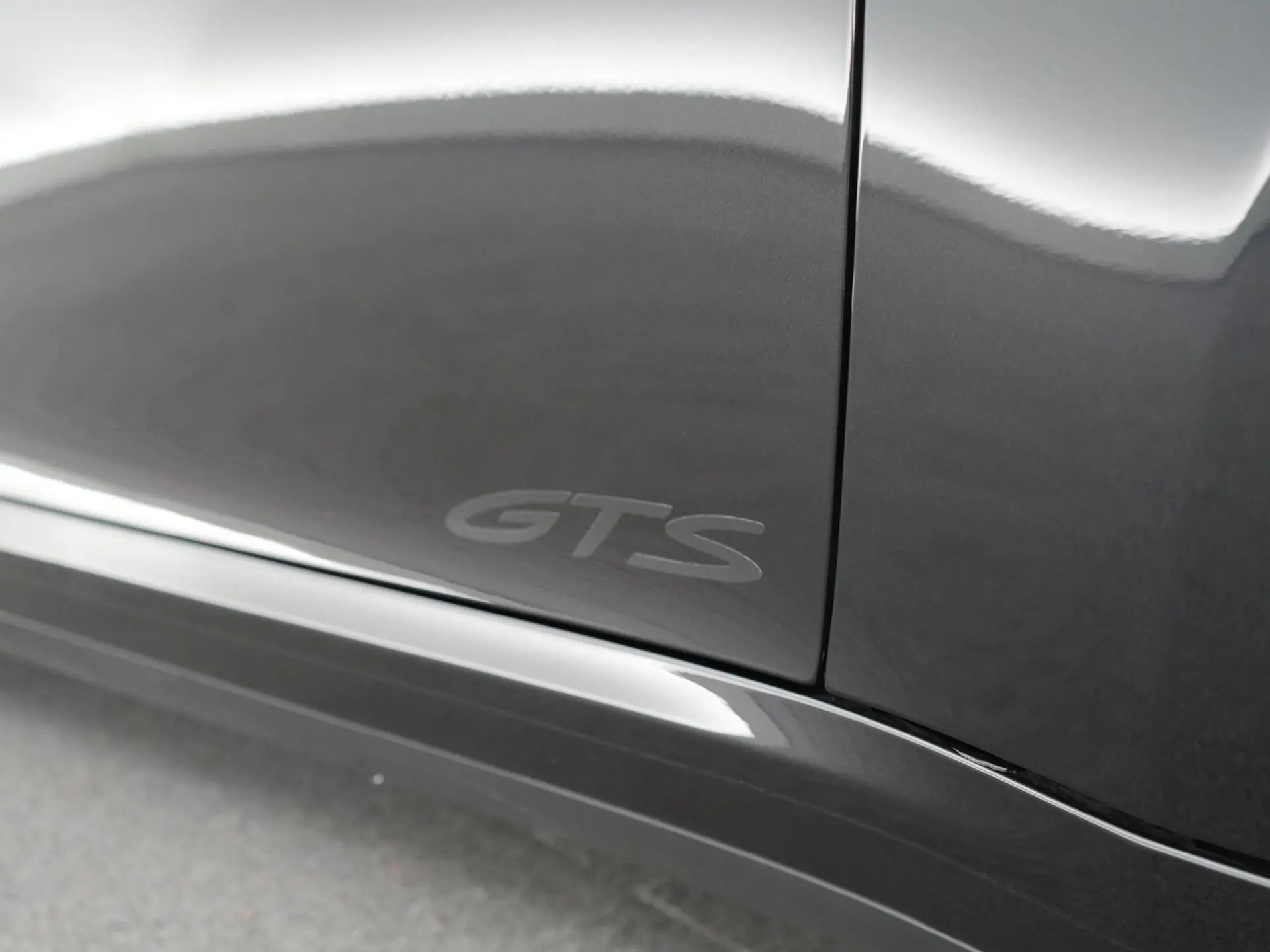 911 3.6 T-Hybrid Targa 4 GTS