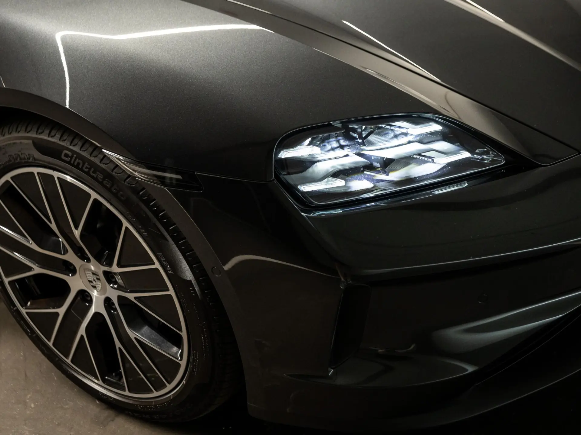 Taycan Sport Turismo 