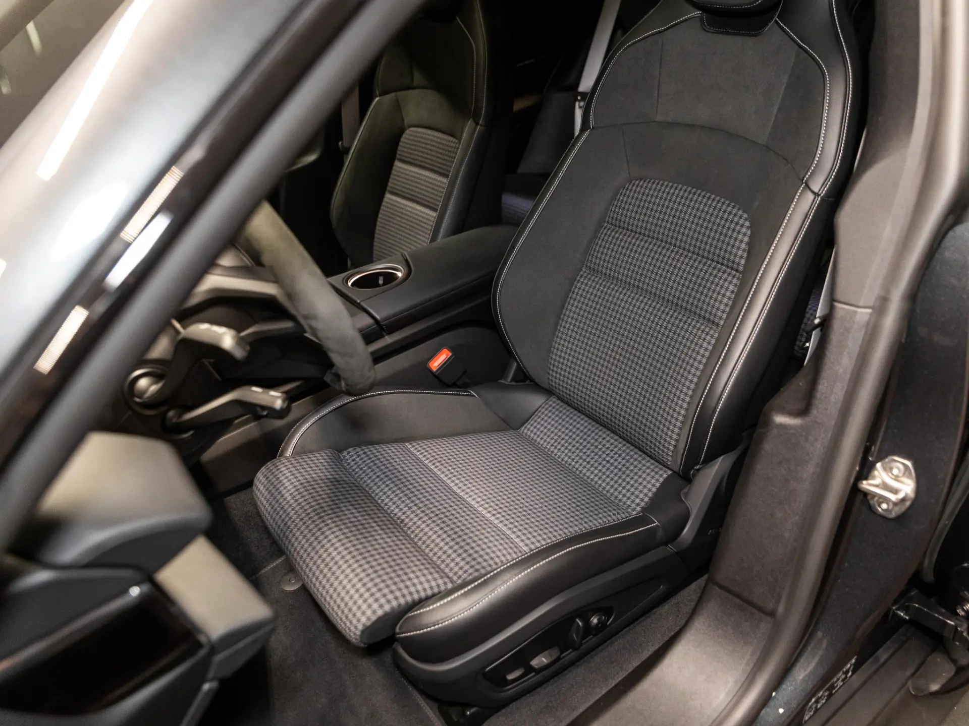 Taycan Sport Turismo 