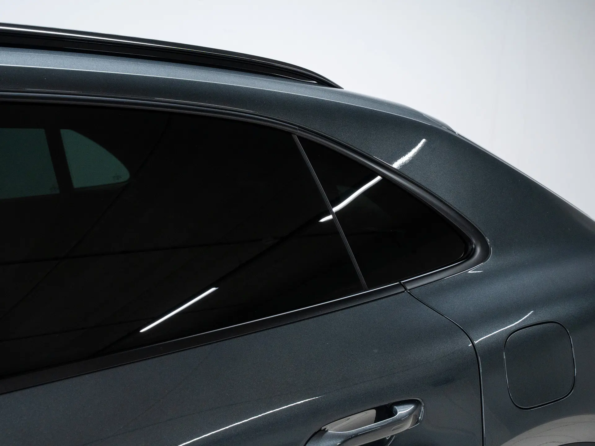 Macan 4