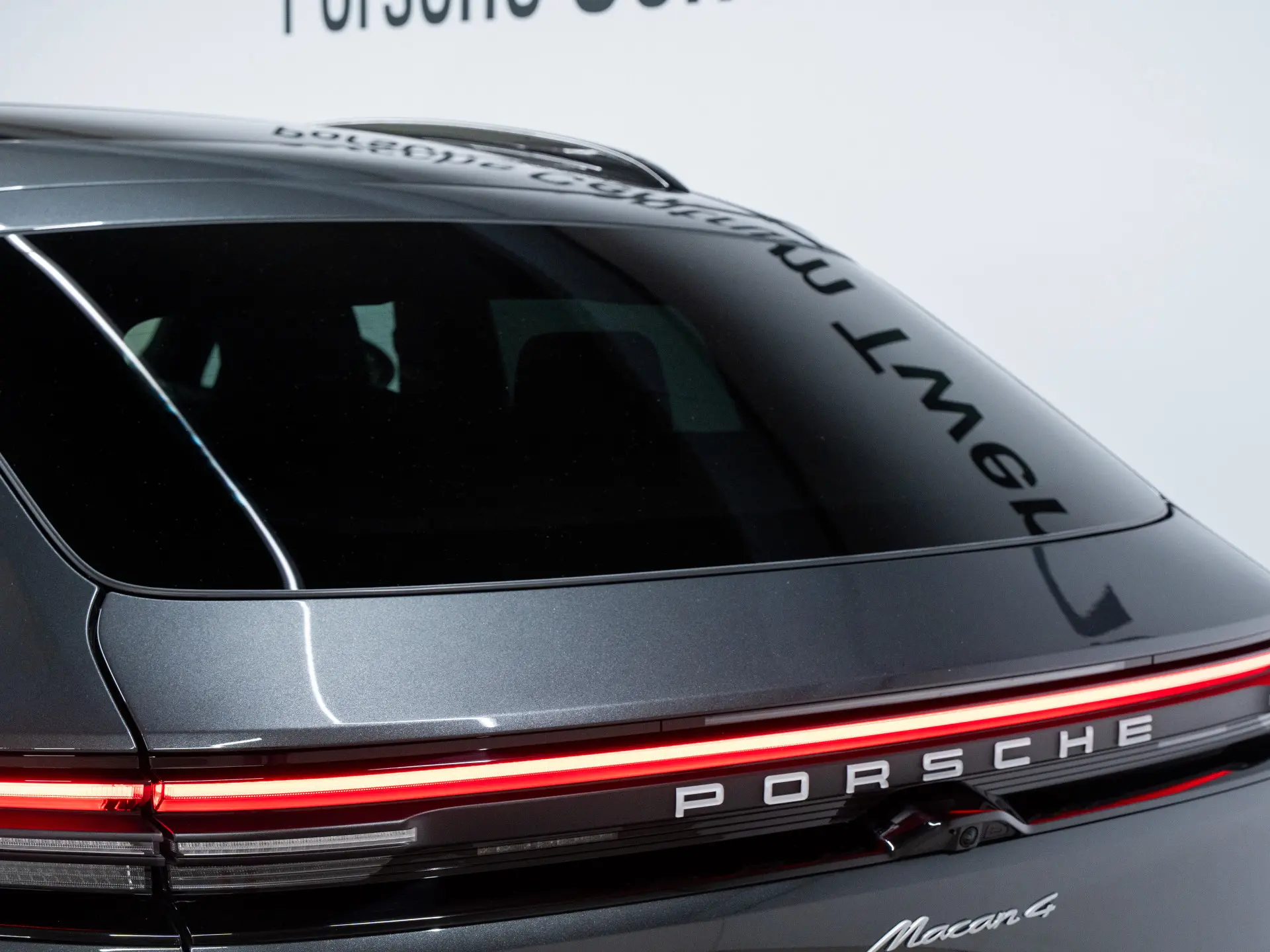 Macan 4